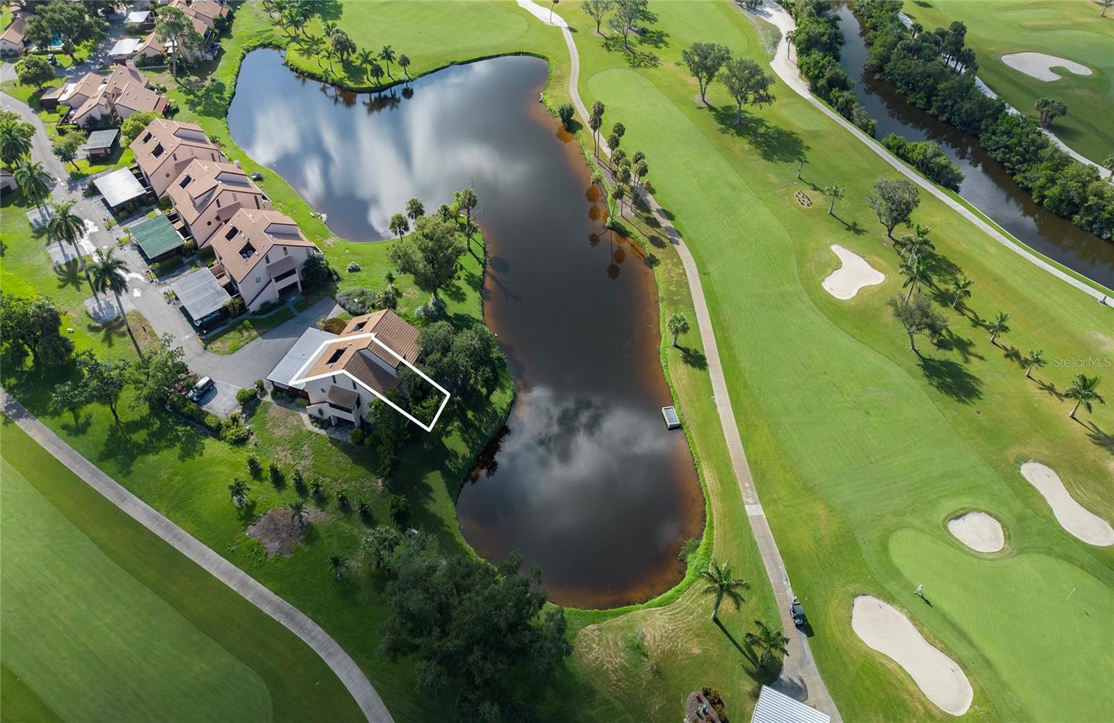 Condominium at 1328 PELICAN CREEK XING #D, ST PETERSBURG, photo 9 of 96