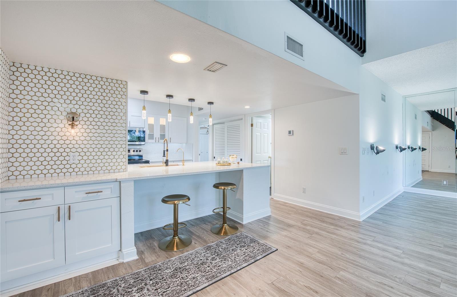 Condominium at 1328 PELICAN CREEK XING #D, ST PETERSBURG, photo 17 of 96