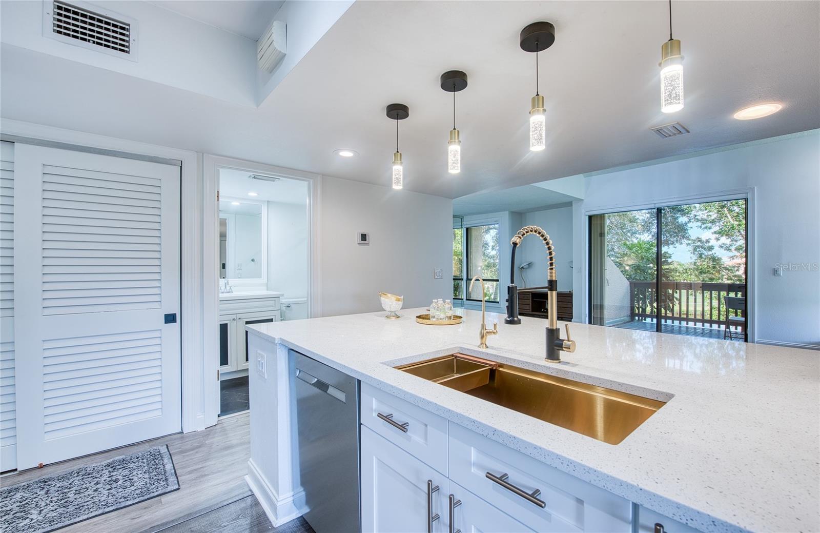 Condominium at 1328 PELICAN CREEK XING #D, ST PETERSBURG, photo 24 of 96