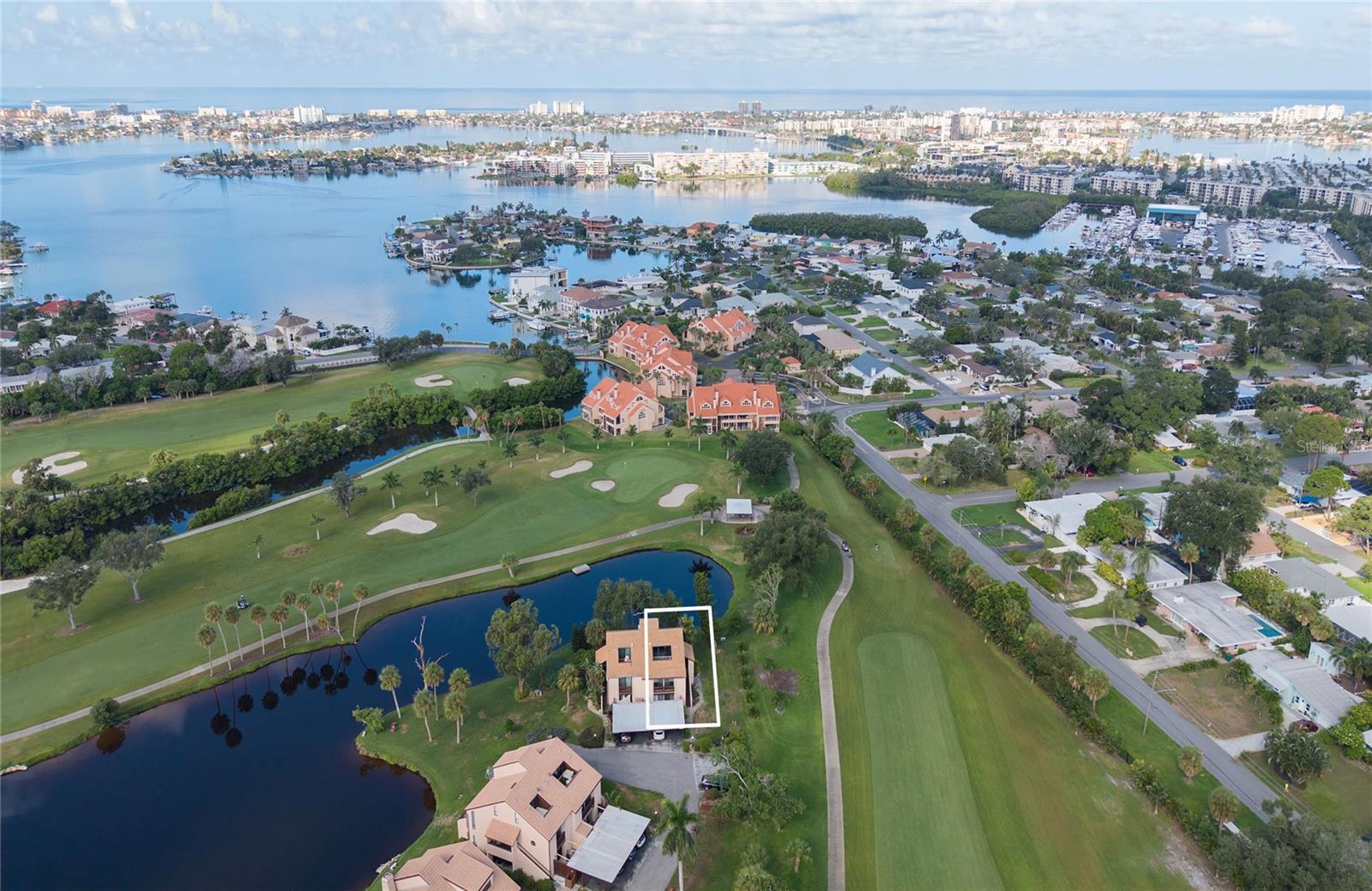 Condominium at 1328 PELICAN CREEK XING #D, ST PETERSBURG, photo 61 of 96
