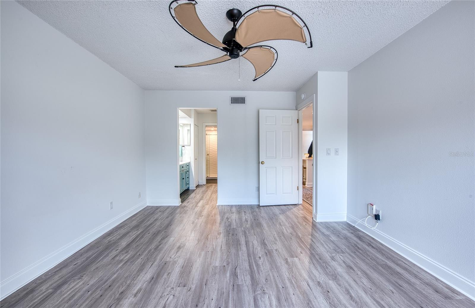 Condominium at 1328 PELICAN CREEK XING #D, ST PETERSBURG, photo 71 of 96