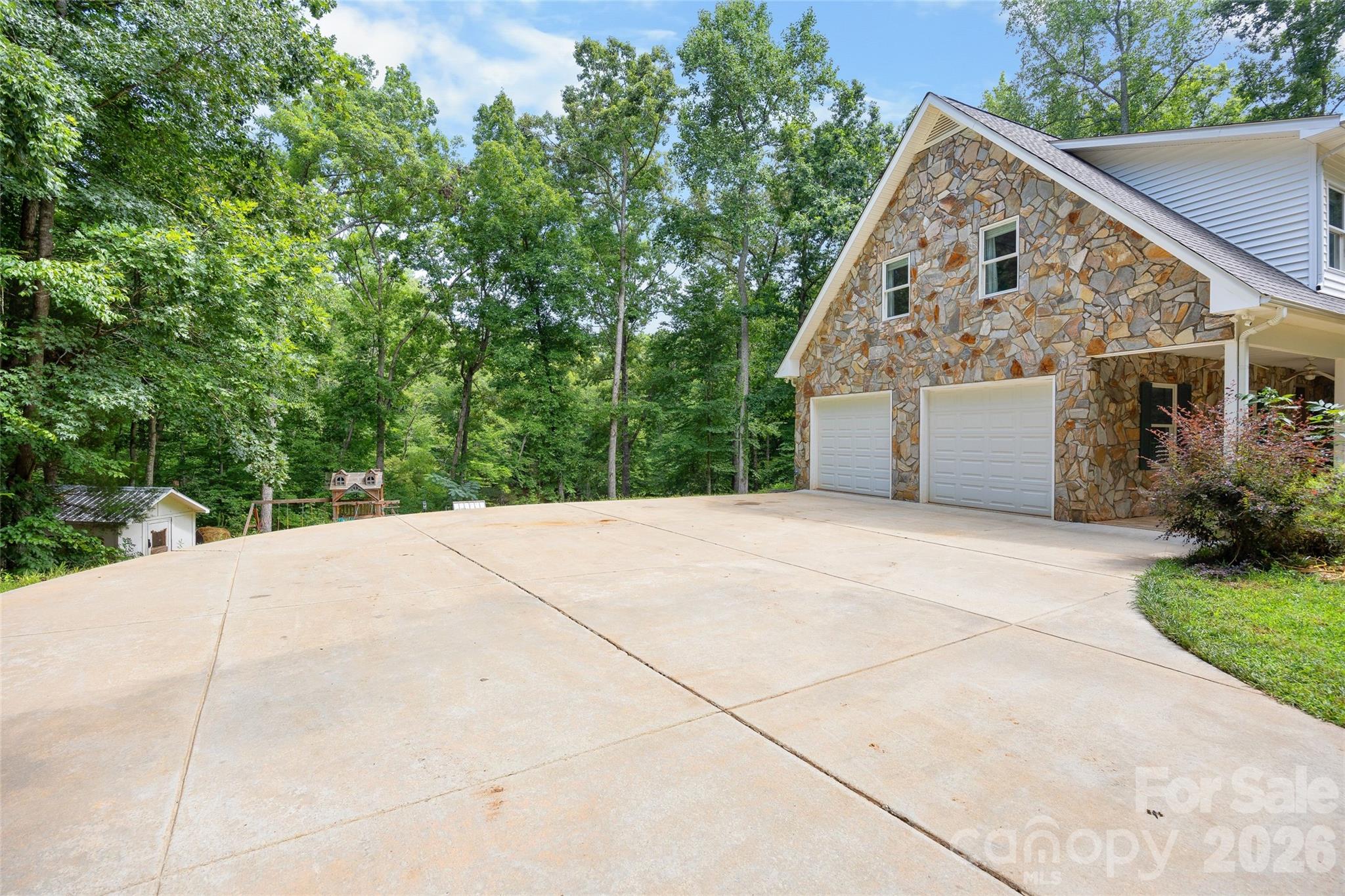 Oversized 2-Car Garage - 7105 Old Ridge Road, Waxhaw