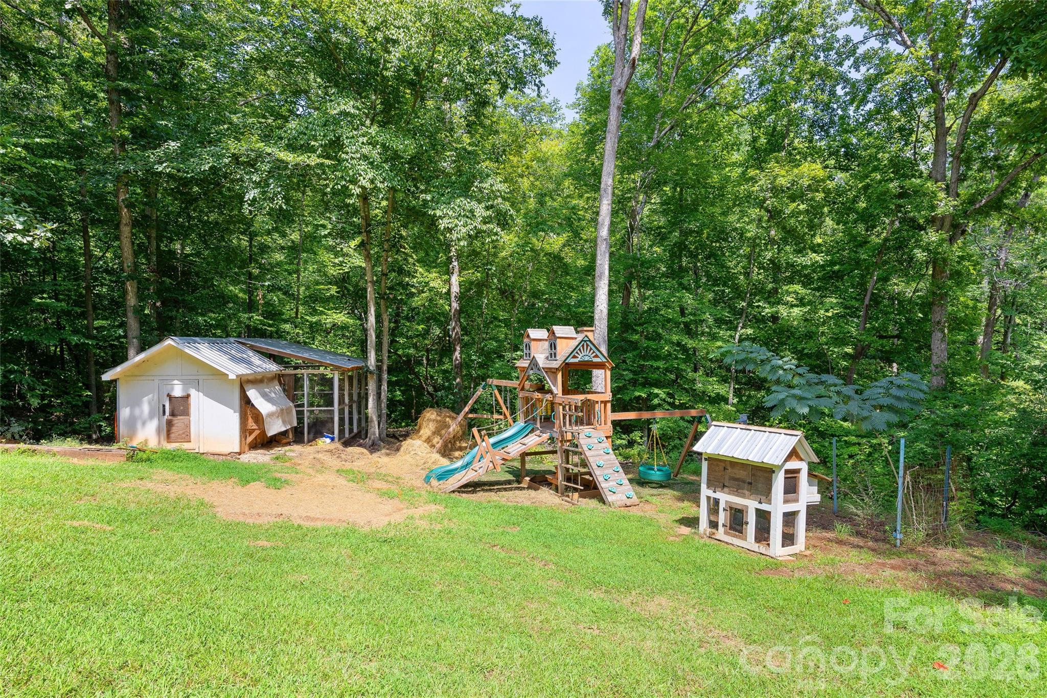 Single Family Residence at 7105 Old Ridge Road, Waxhaw, photo 37 of 44