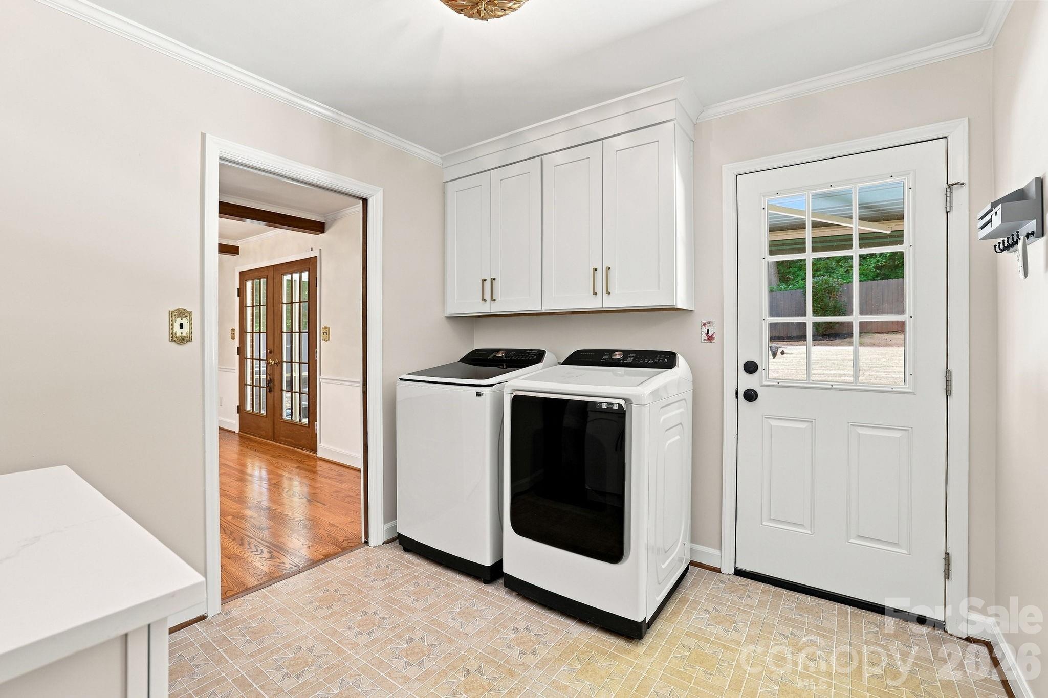 Laundry room - 514 Belwood Drive, Belmont