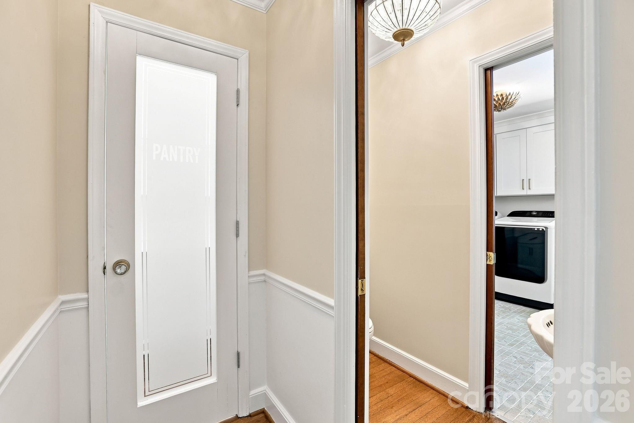 Pantry - 514 Belwood Drive, Belmont