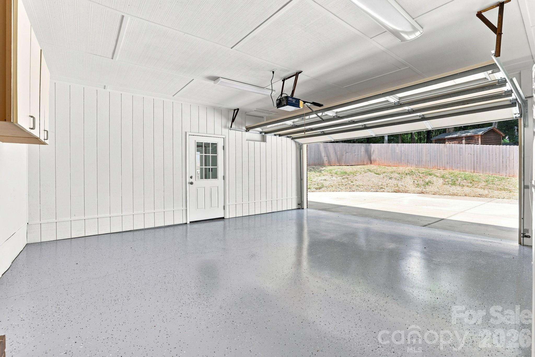 Garage - 514 Belwood Drive, Belmont