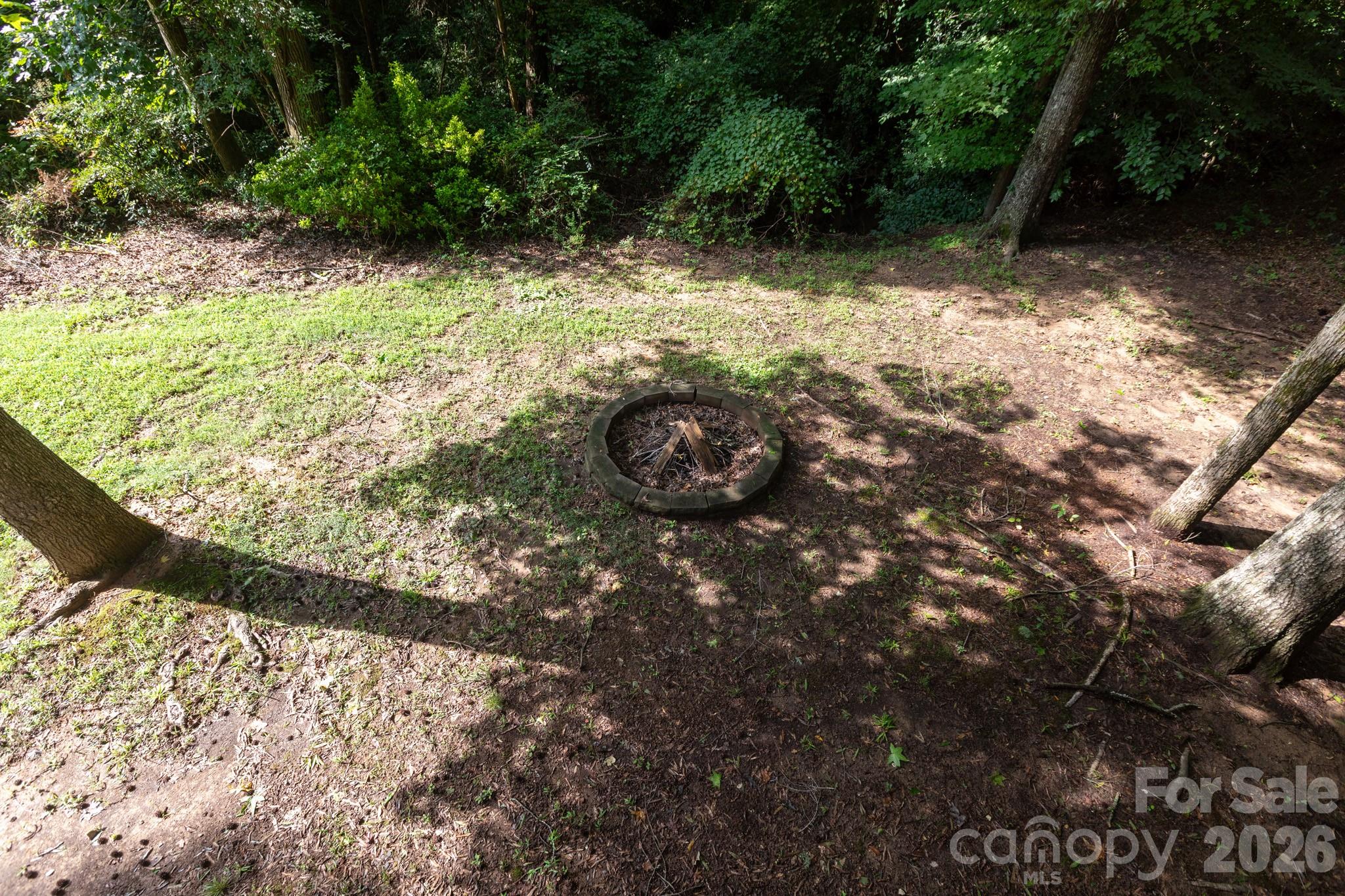 firepit - 820 SE Clearview Court SE, Concord