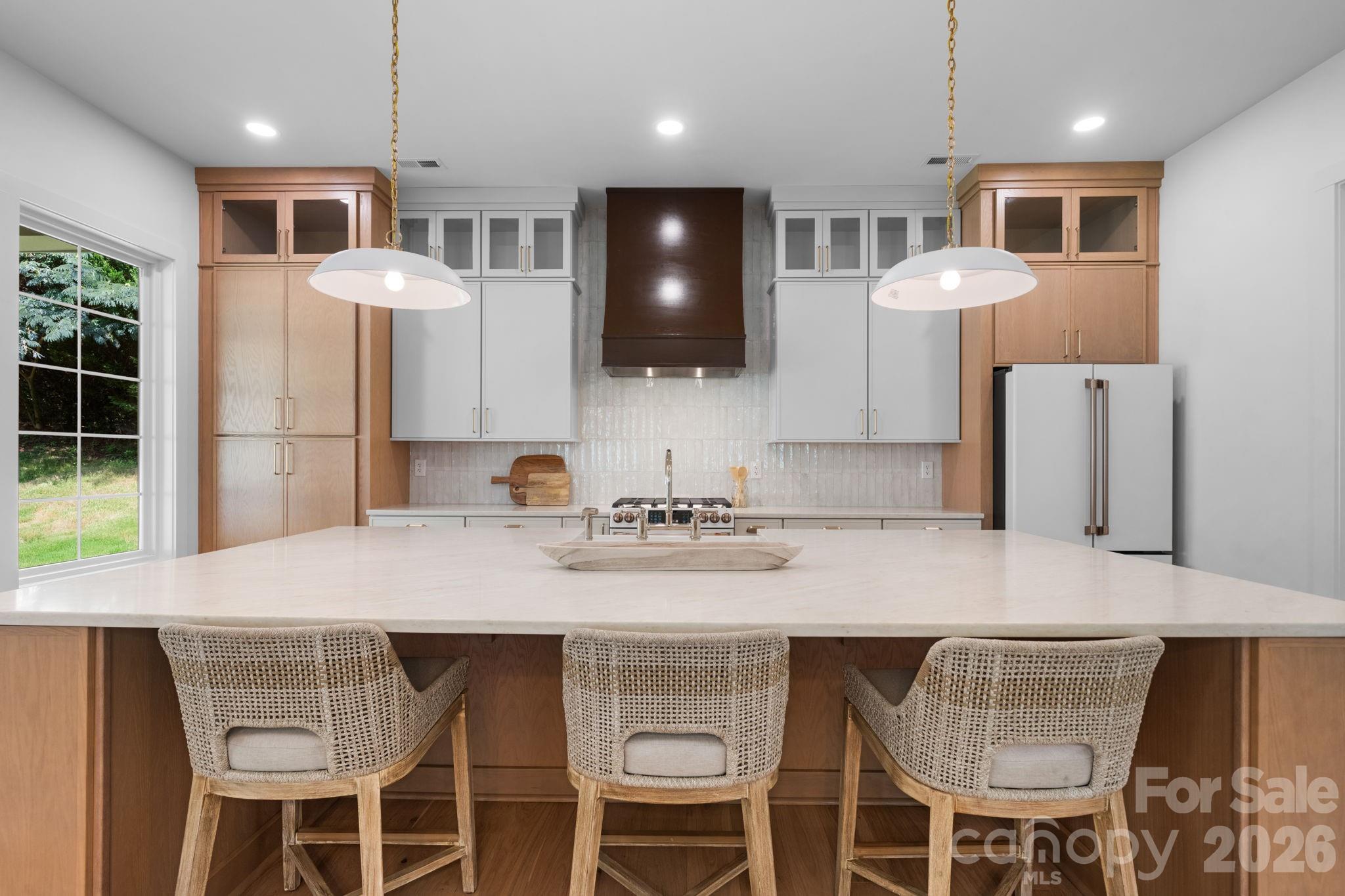 Single Family Residence at 2670 Charleston Court, Claremont, photo 7 of 48