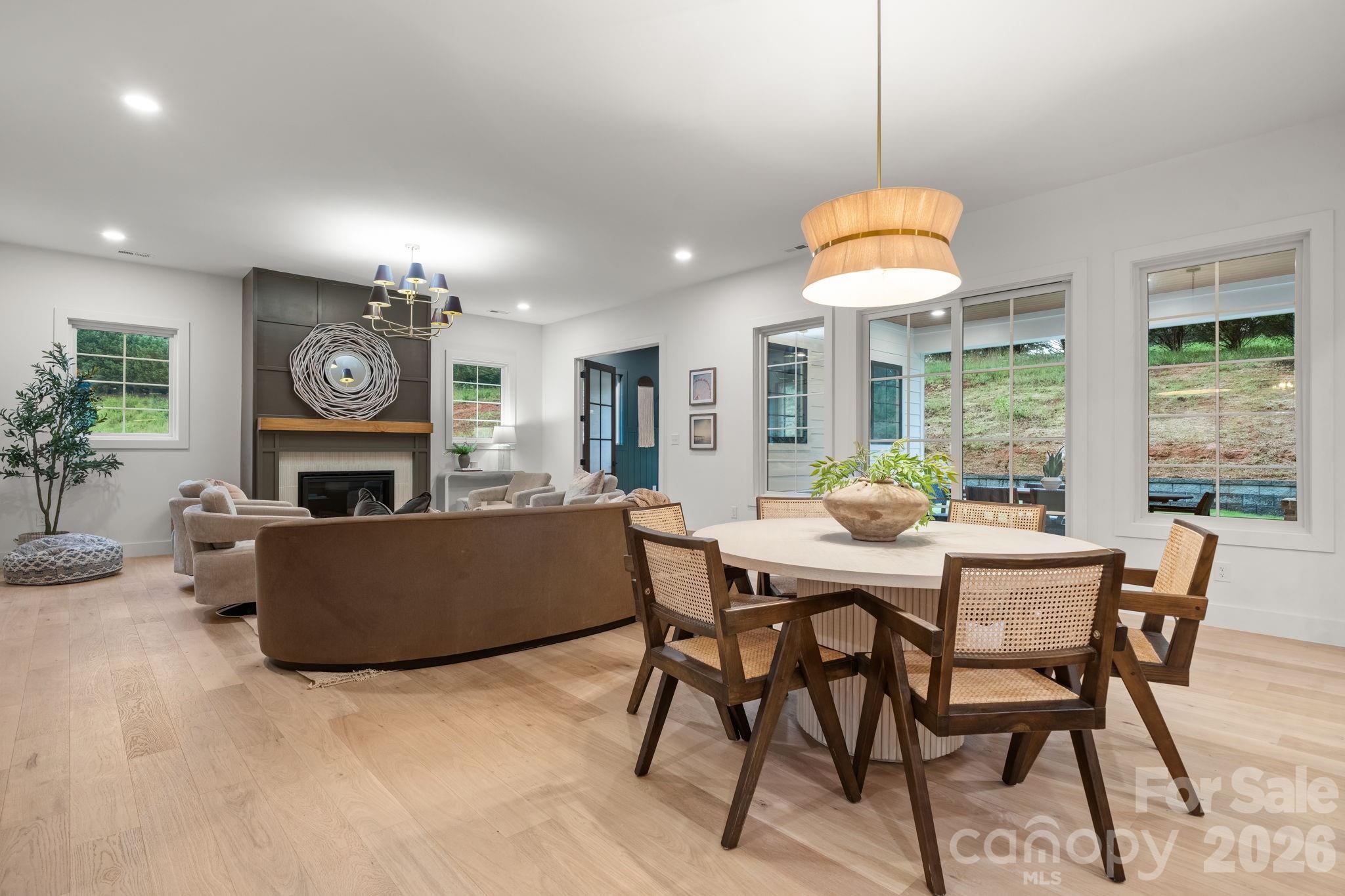 Single Family Residence at 2670 Charleston Court, Claremont, photo 13 of 48
