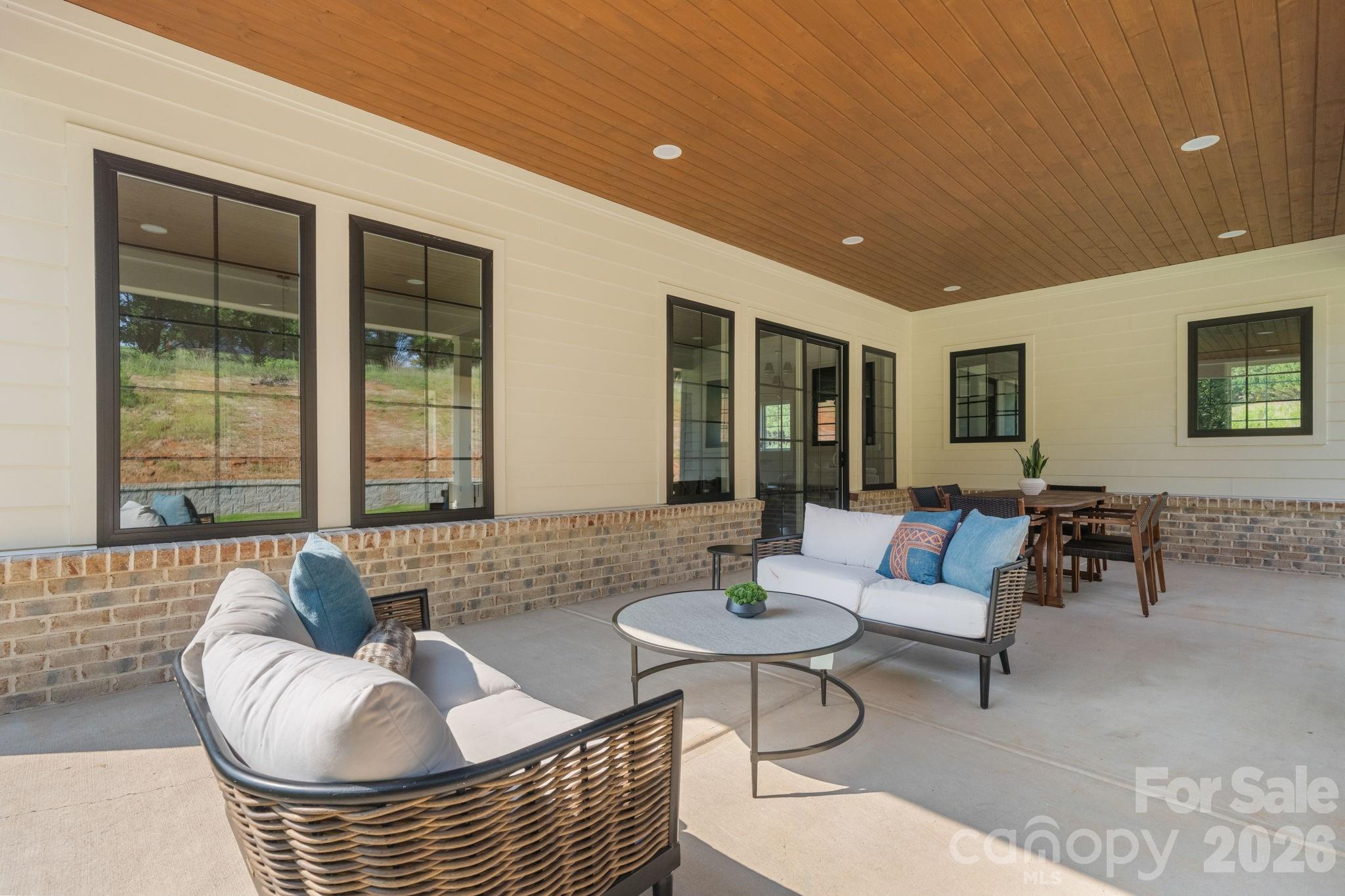 Single Family Residence at 2670 Charleston Court, Claremont, photo 22 of 48
