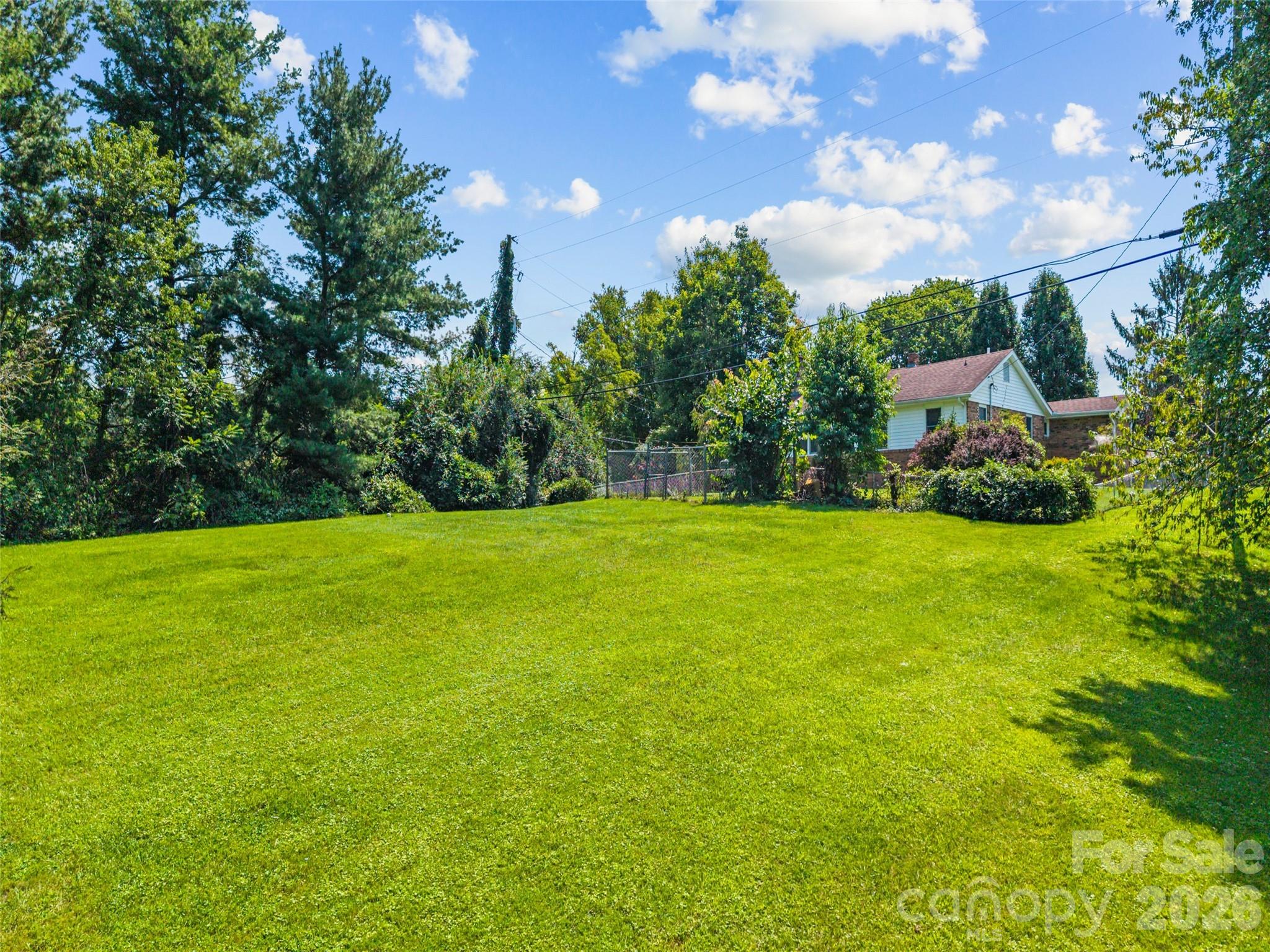 Single Family Residence at 53 Salem Road, Weaverville, photo 4 of 31