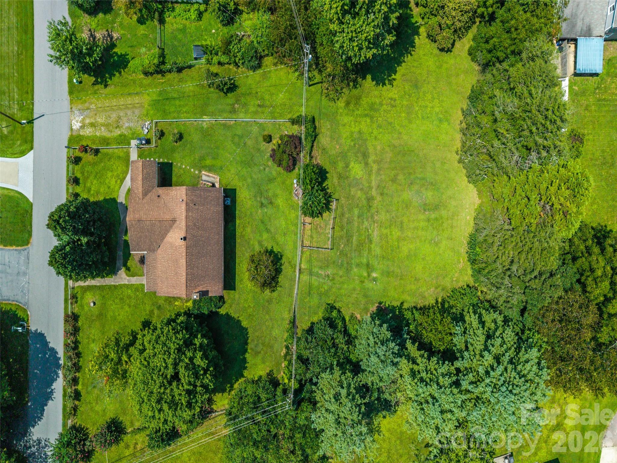Single Family Residence at 53 Salem Road, Weaverville, photo 6 of 31