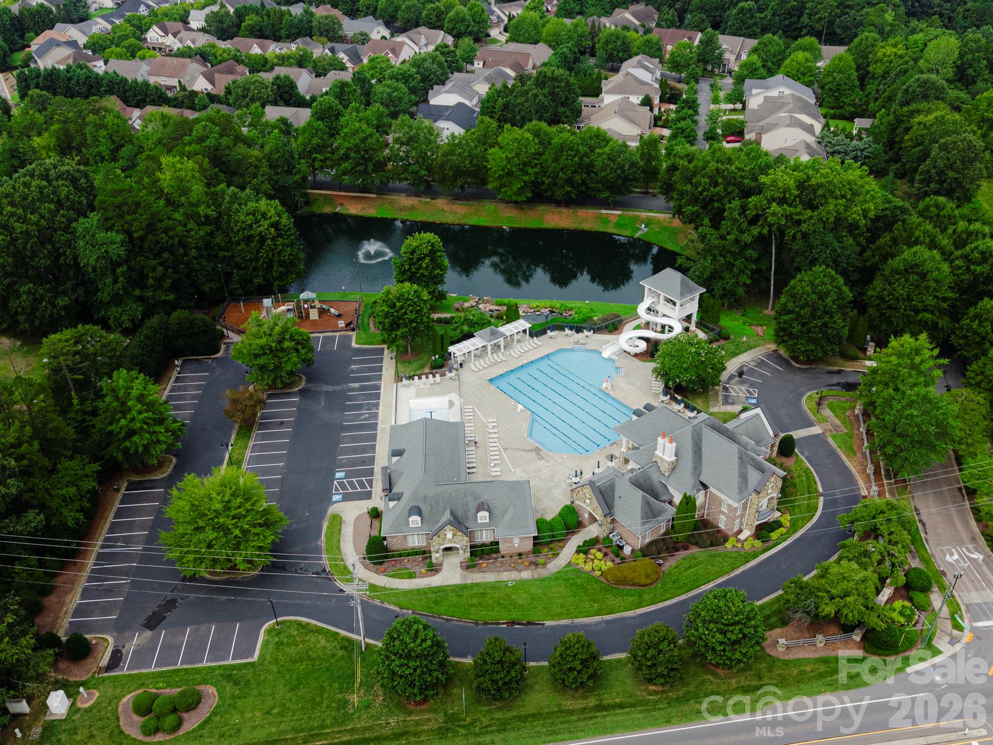 Townhouse at 8008 Willow Branch Drive, Waxhaw, photo 24 of 28
