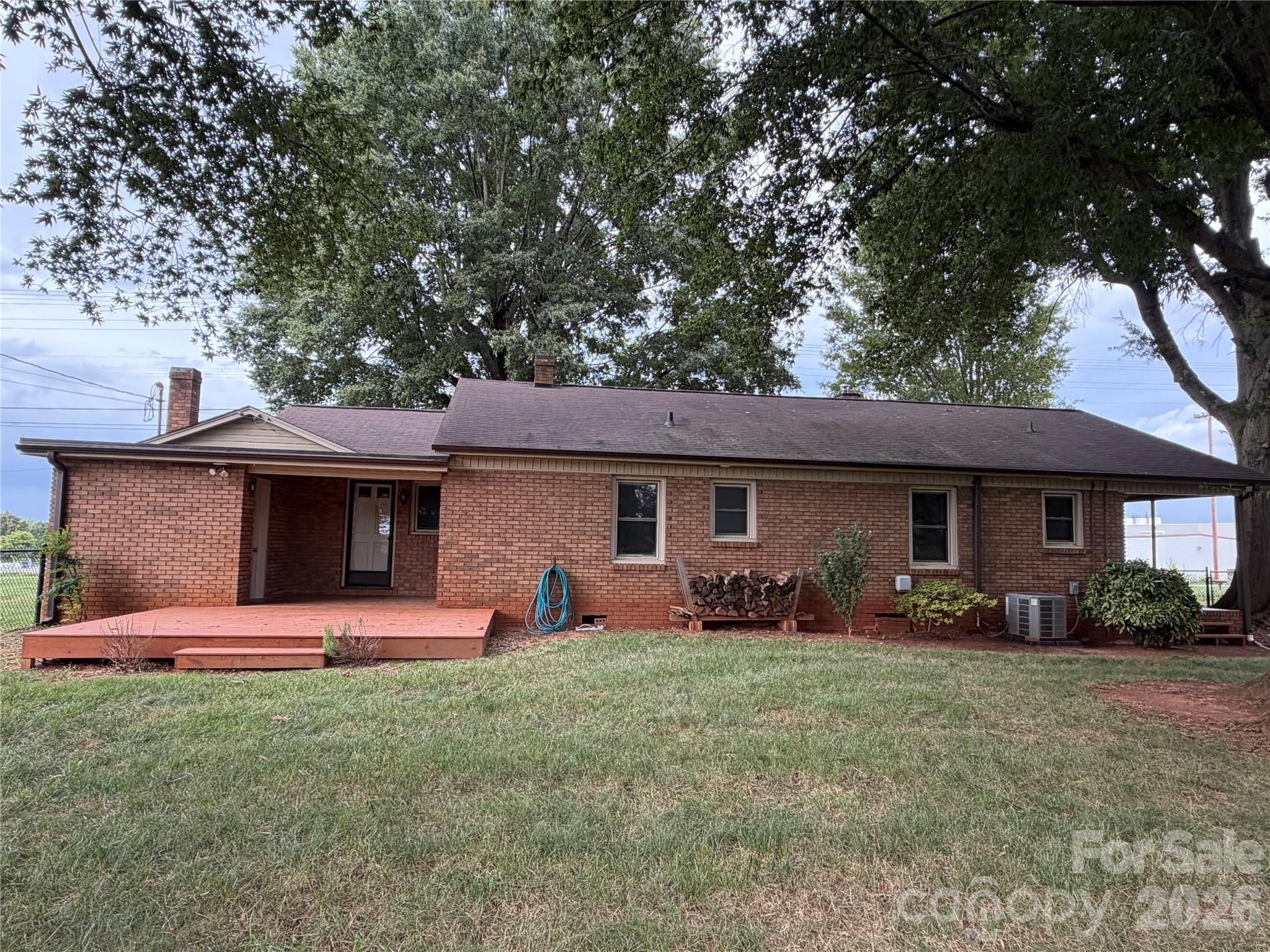 Single Family Residence at 3649 Taylorsville Highway, Statesville, photo 36 of 41