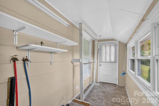 Laundry Room - 403 SW Spruce Street SW, Lenoir