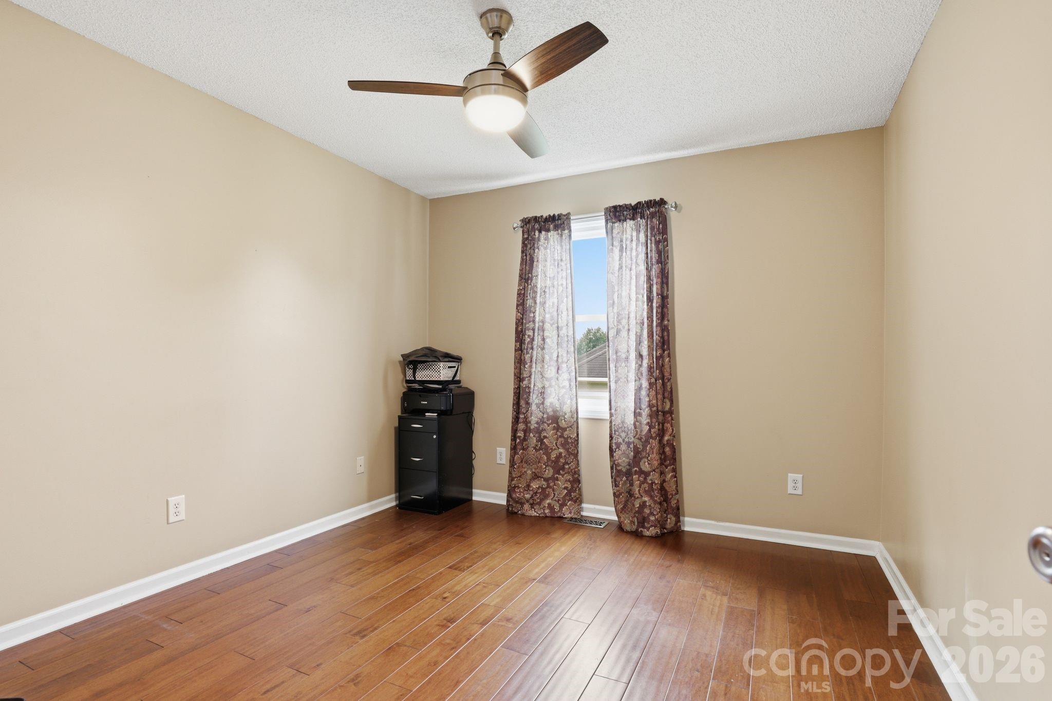 Single Family Residence at 2918 24th Street Drive NE, Hickory, photo 21 of 30