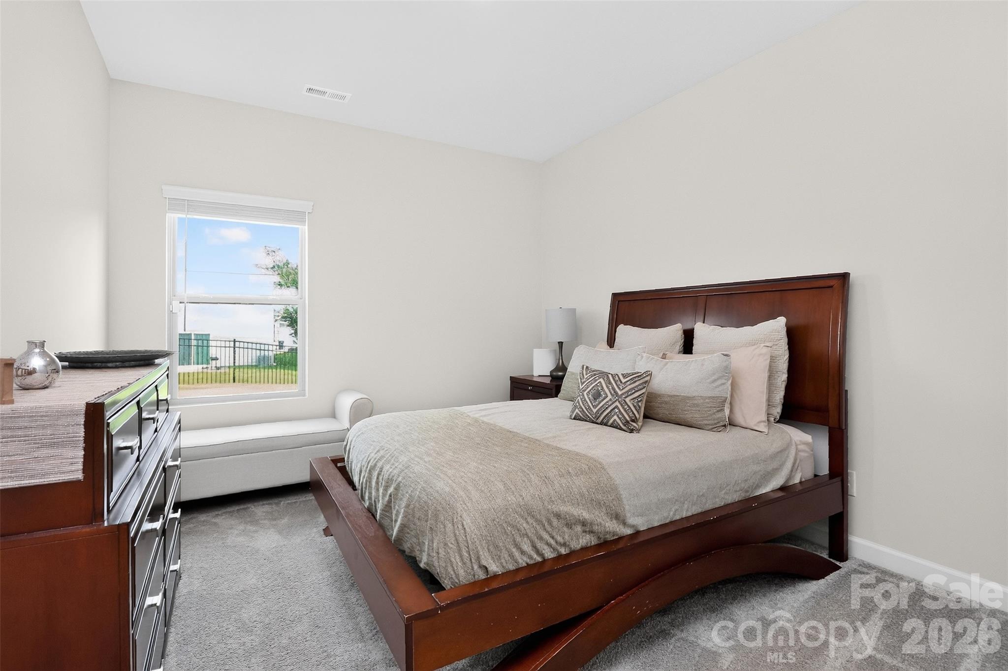 Main Floor Bedroom - 11922 Silverheel Lane, Huntersville