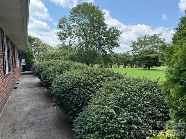 Front Sidewalk - 3319 Humphries Road, Shelby