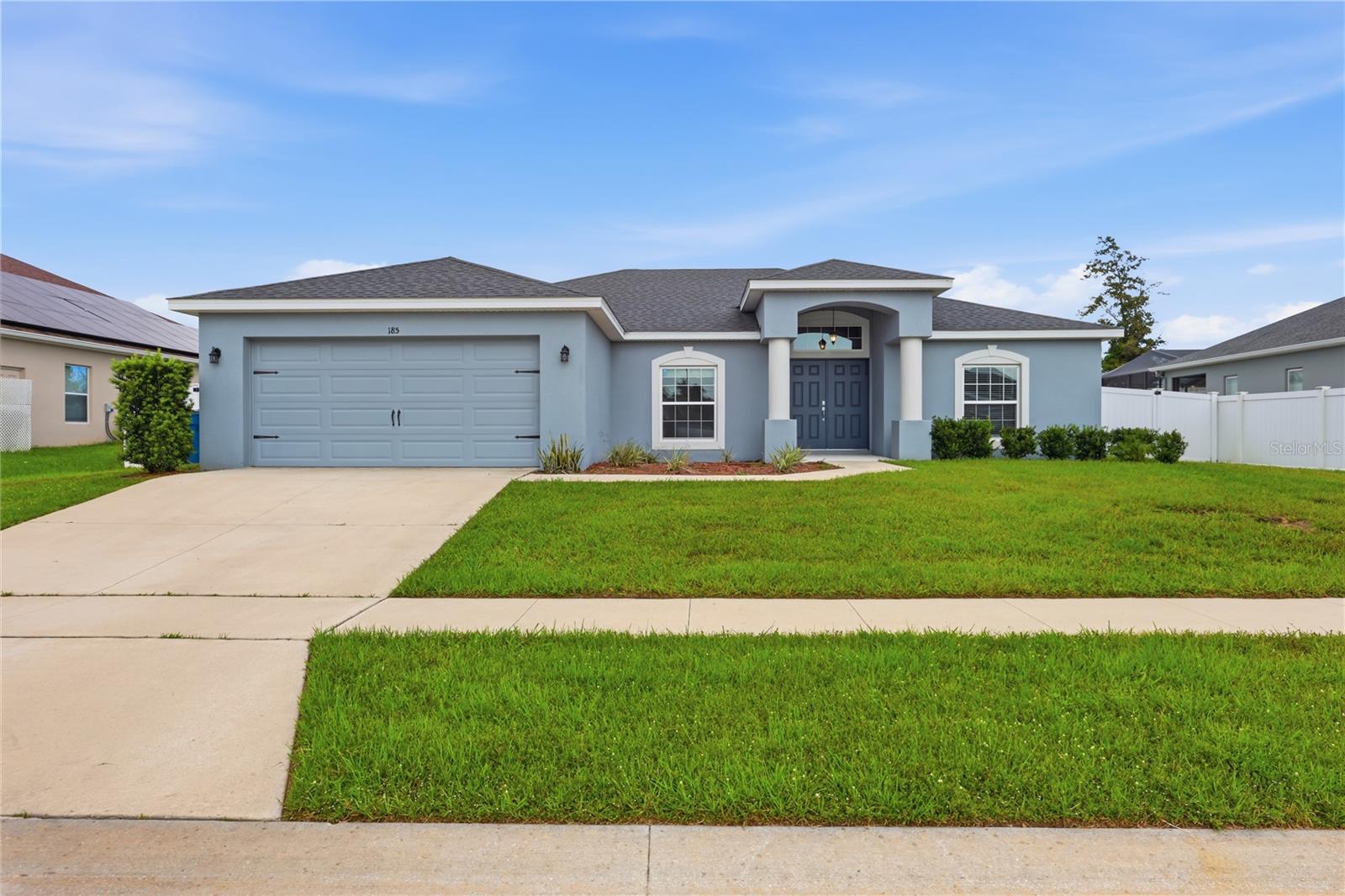 Single Family Residence at 185 CLOVERBROOK TRL, DAVENPORT