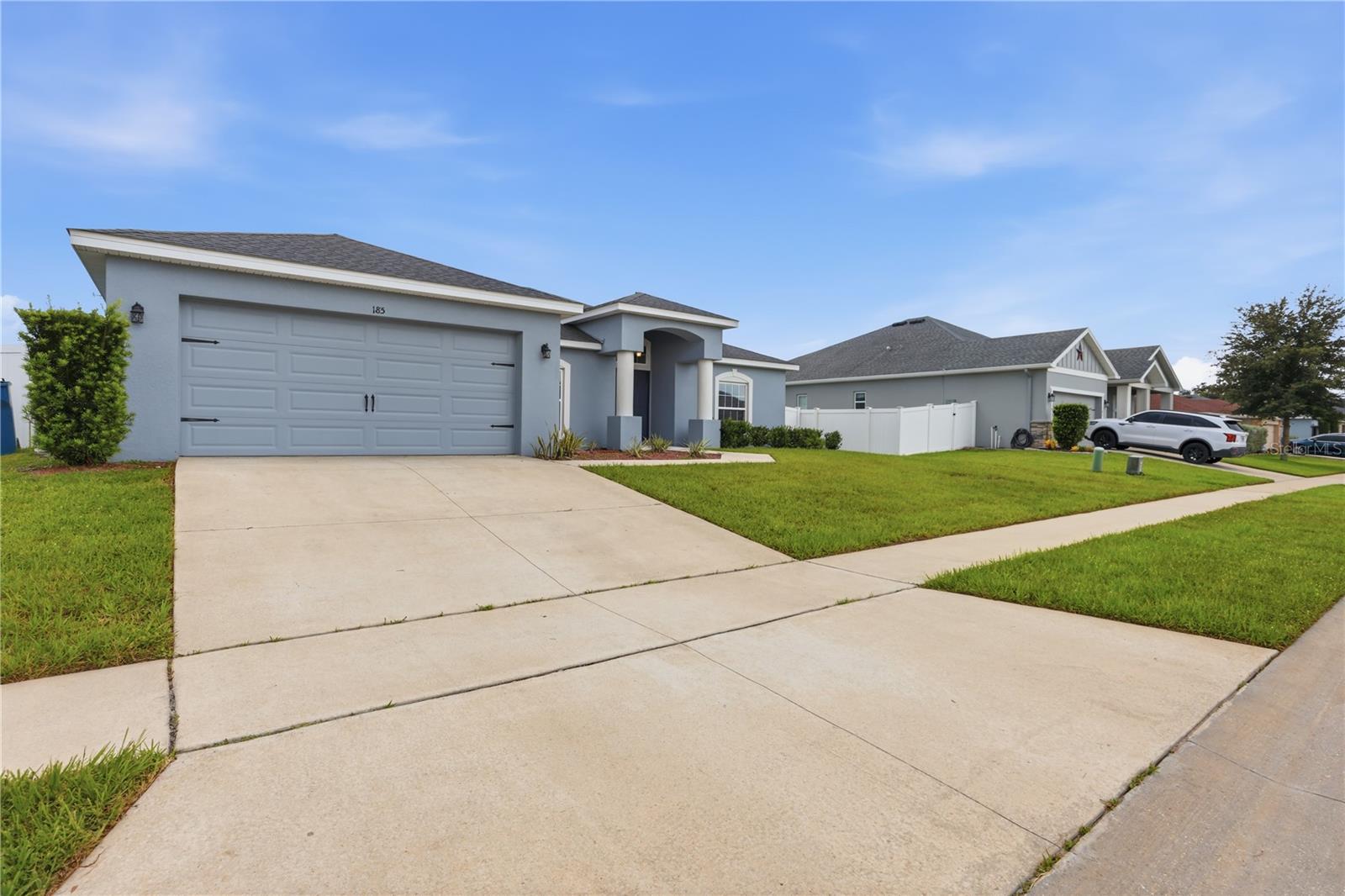 Single Family Residence at 185 CLOVERBROOK TRL, DAVENPORT, photo 2 of 44