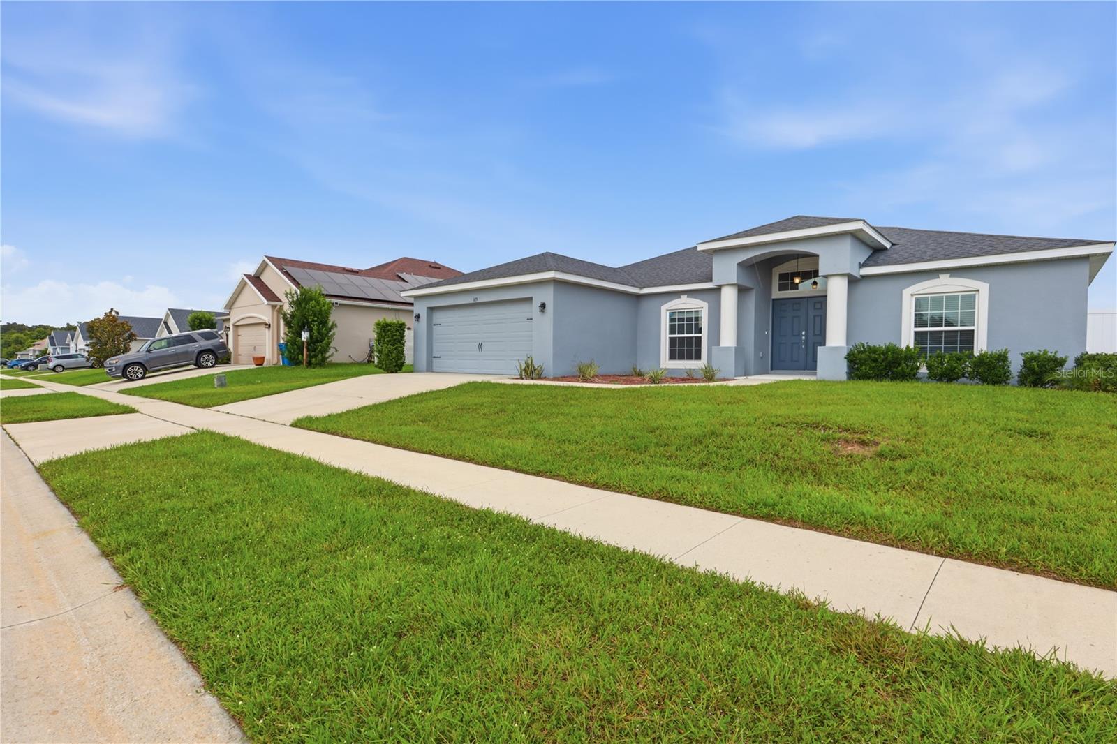 Single Family Residence at 185 CLOVERBROOK TRL, DAVENPORT, photo 3 of 44