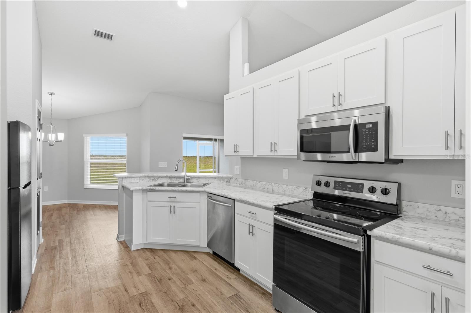Single Family Residence at 185 CLOVERBROOK TRL, DAVENPORT, photo 15 of 44