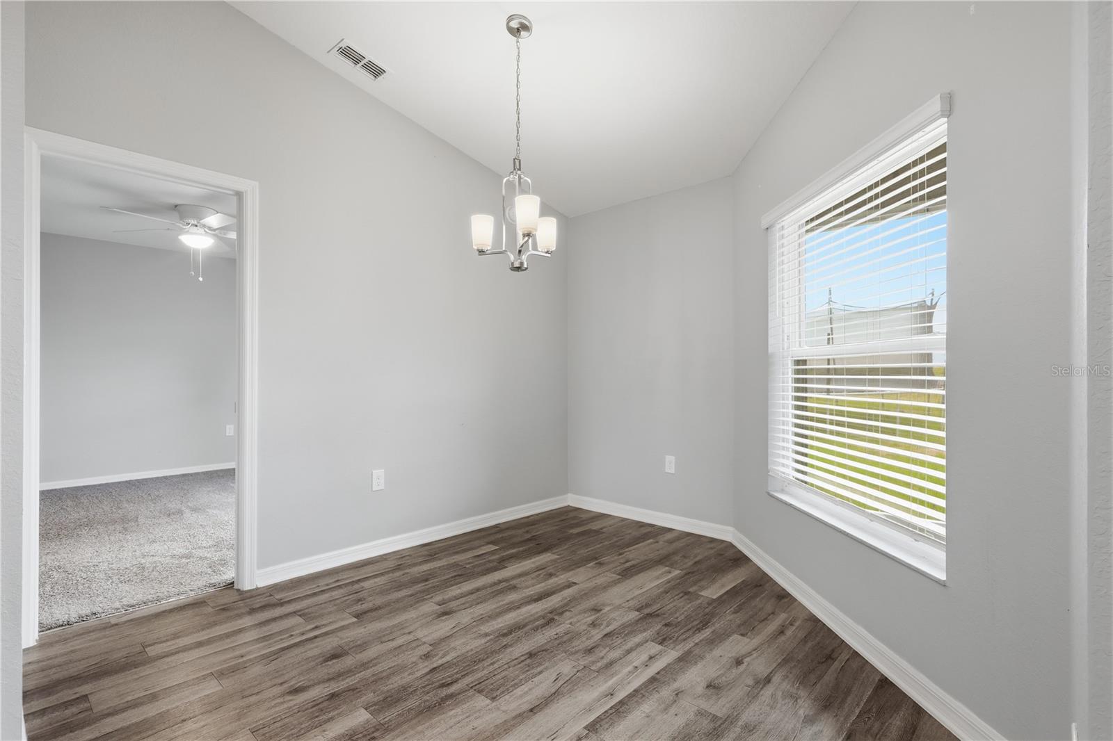 Single Family Residence at 185 CLOVERBROOK TRL, DAVENPORT, photo 16 of 44