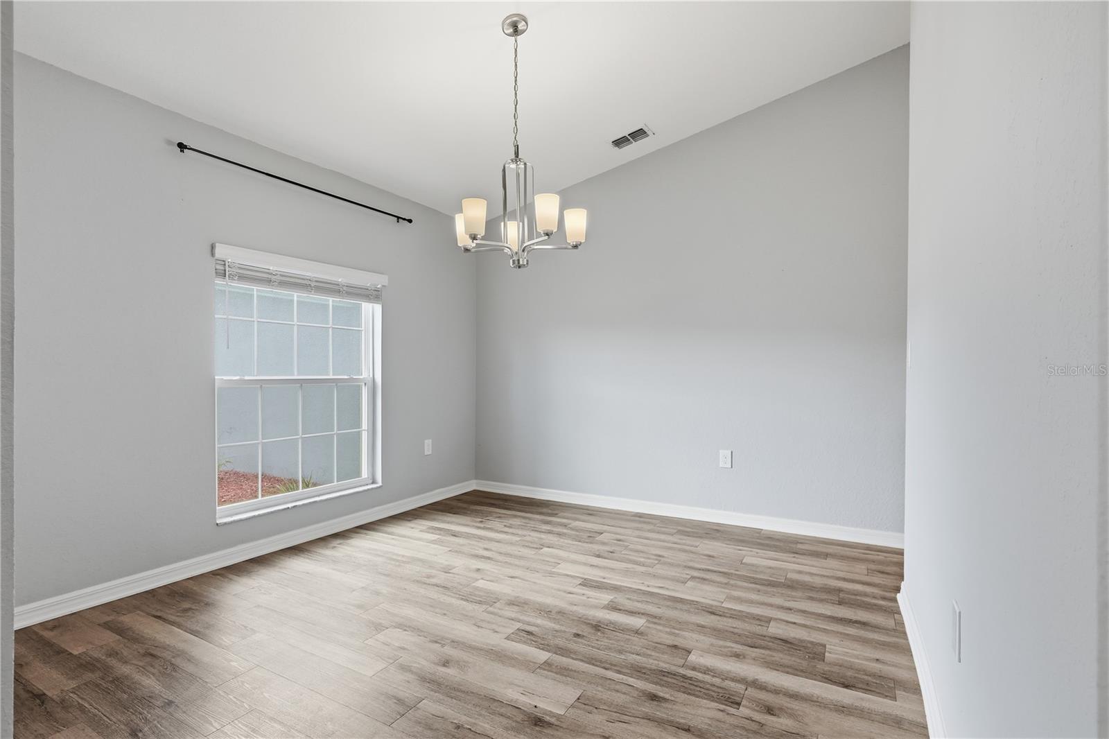 Single Family Residence at 185 CLOVERBROOK TRL, DAVENPORT, photo 17 of 44