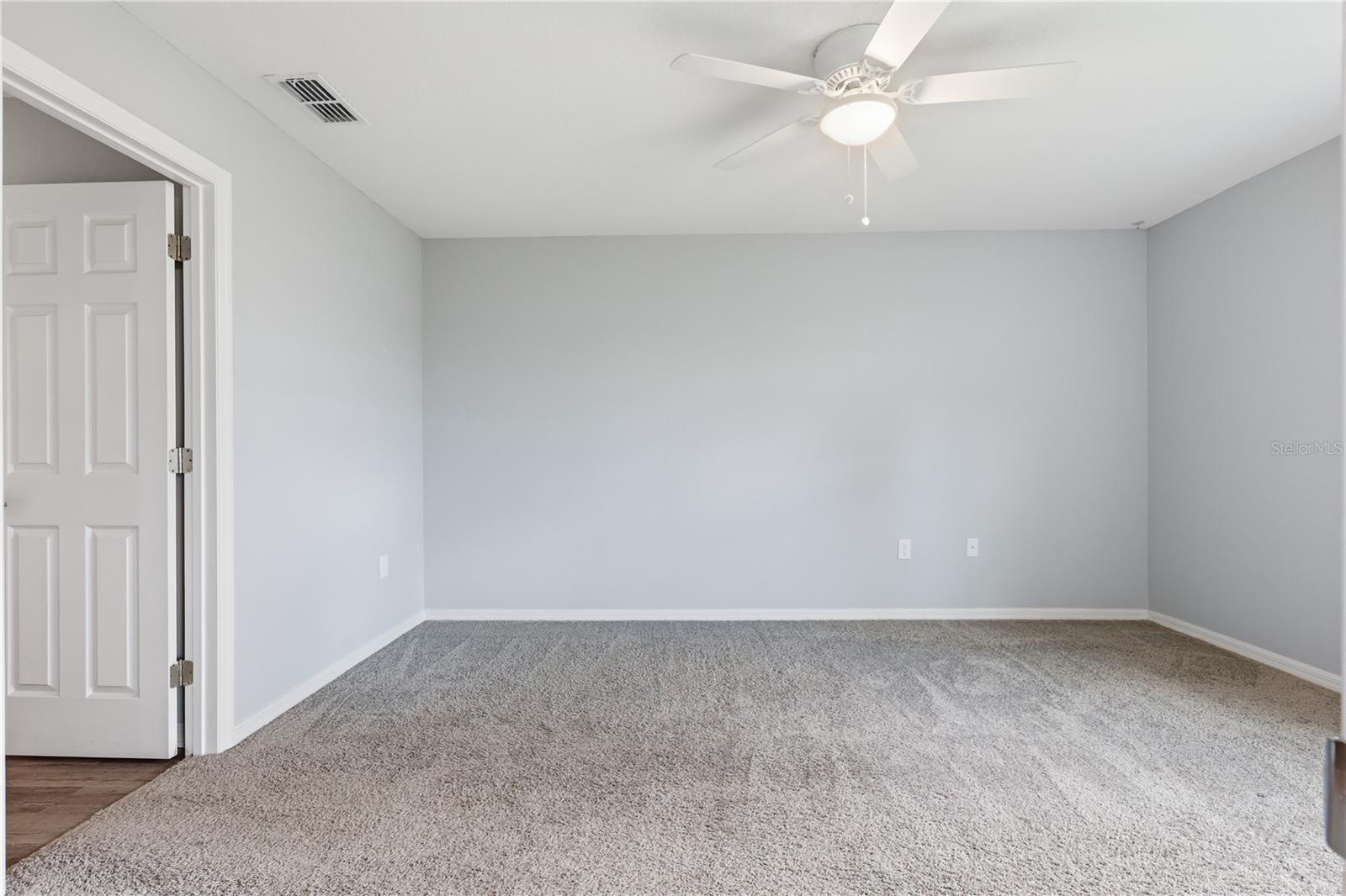 Single Family Residence at 185 CLOVERBROOK TRL, DAVENPORT, photo 19 of 44