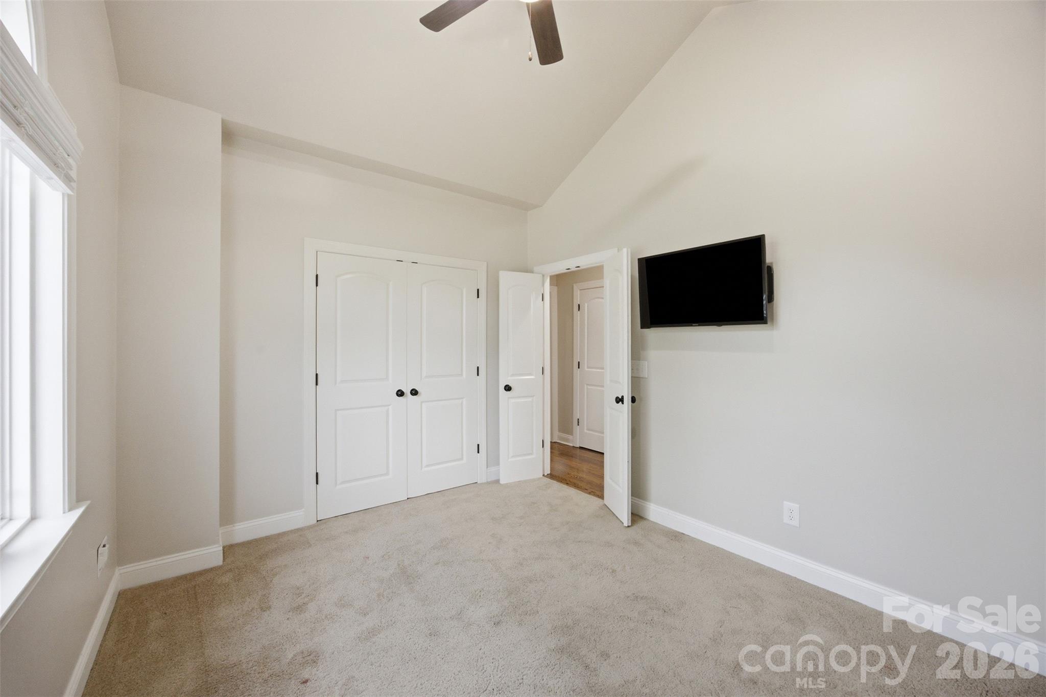 Single Family Residence at 9267 Egret Ridge, Belmont, photo 33 of 41