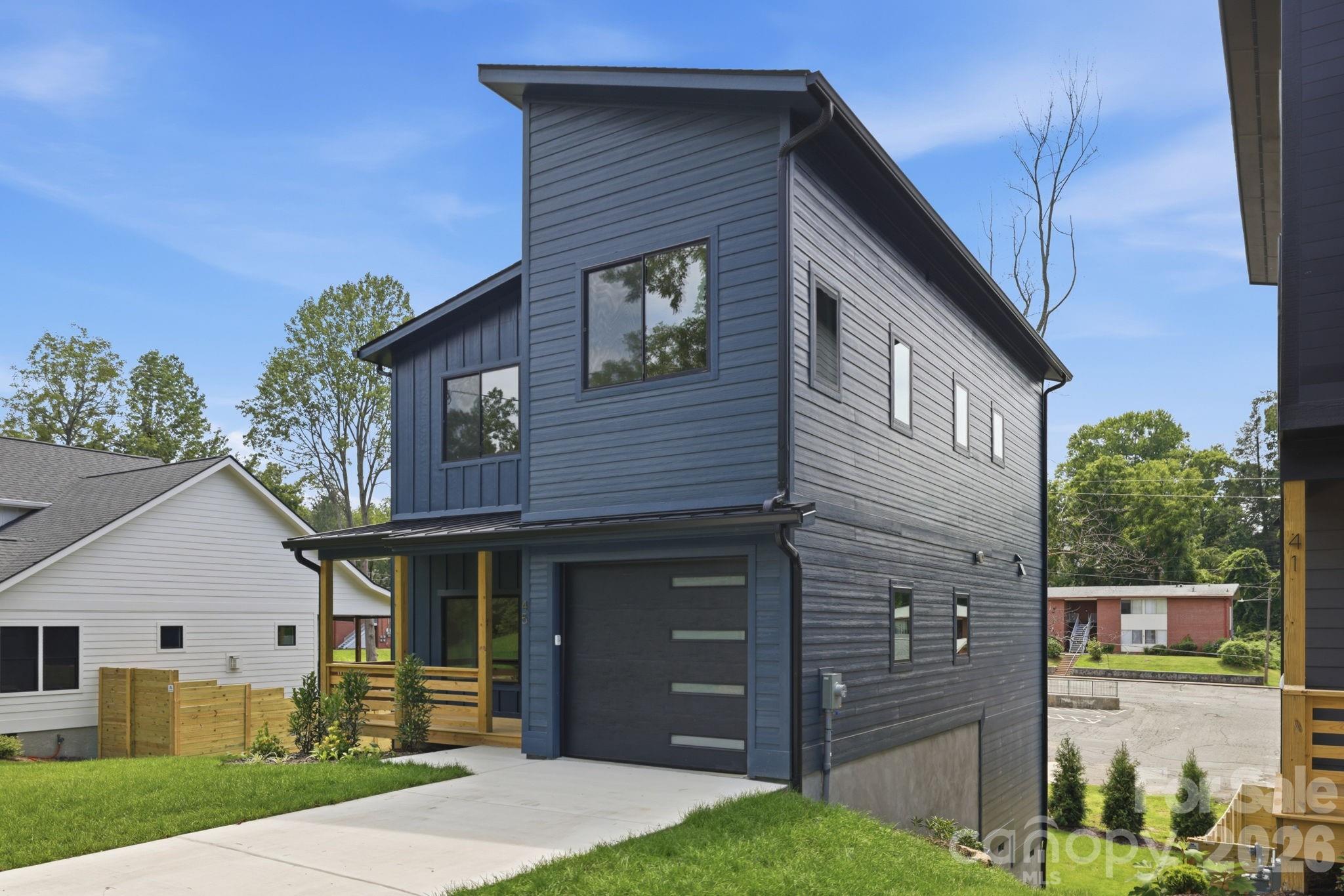 Single Family Residence at 45 Johnson Drive, Asheville, photo 2 of 32