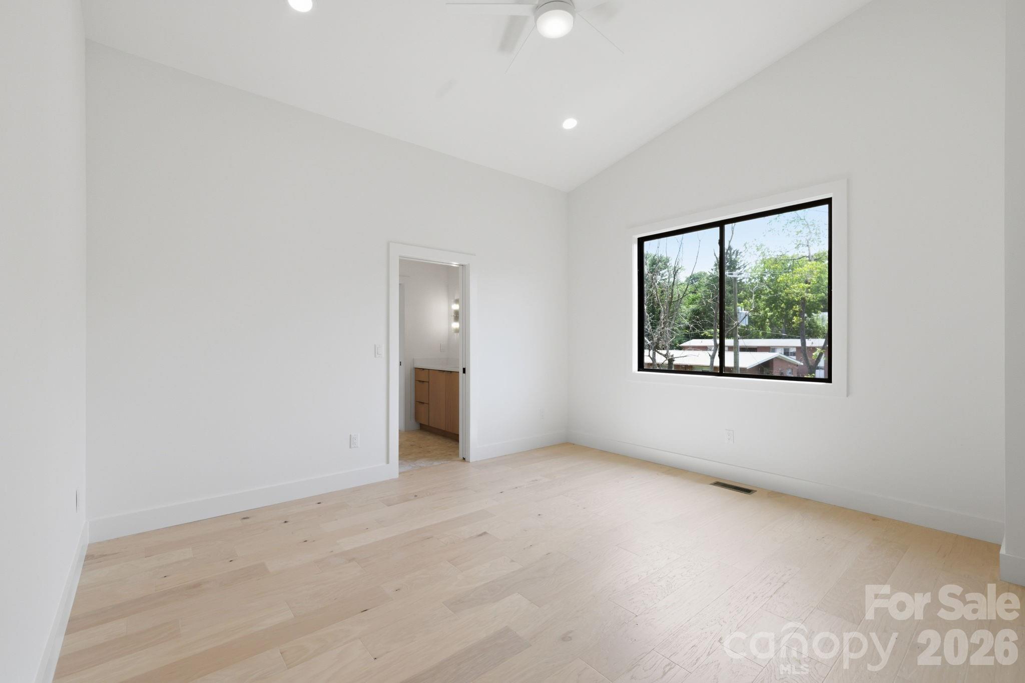 Single Family Residence at 45 Johnson Drive, Asheville, photo 21 of 32