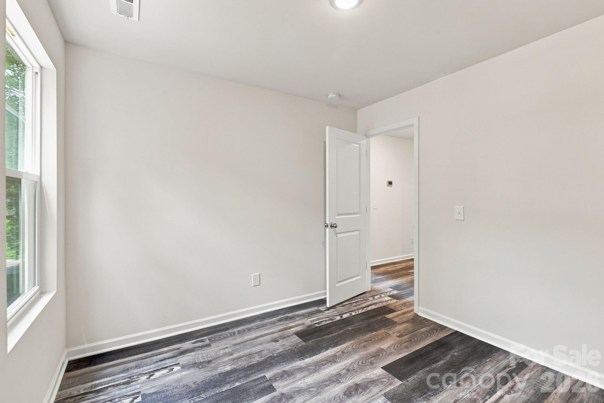 Bedroom - 837 Old Mountain Road, Statesville