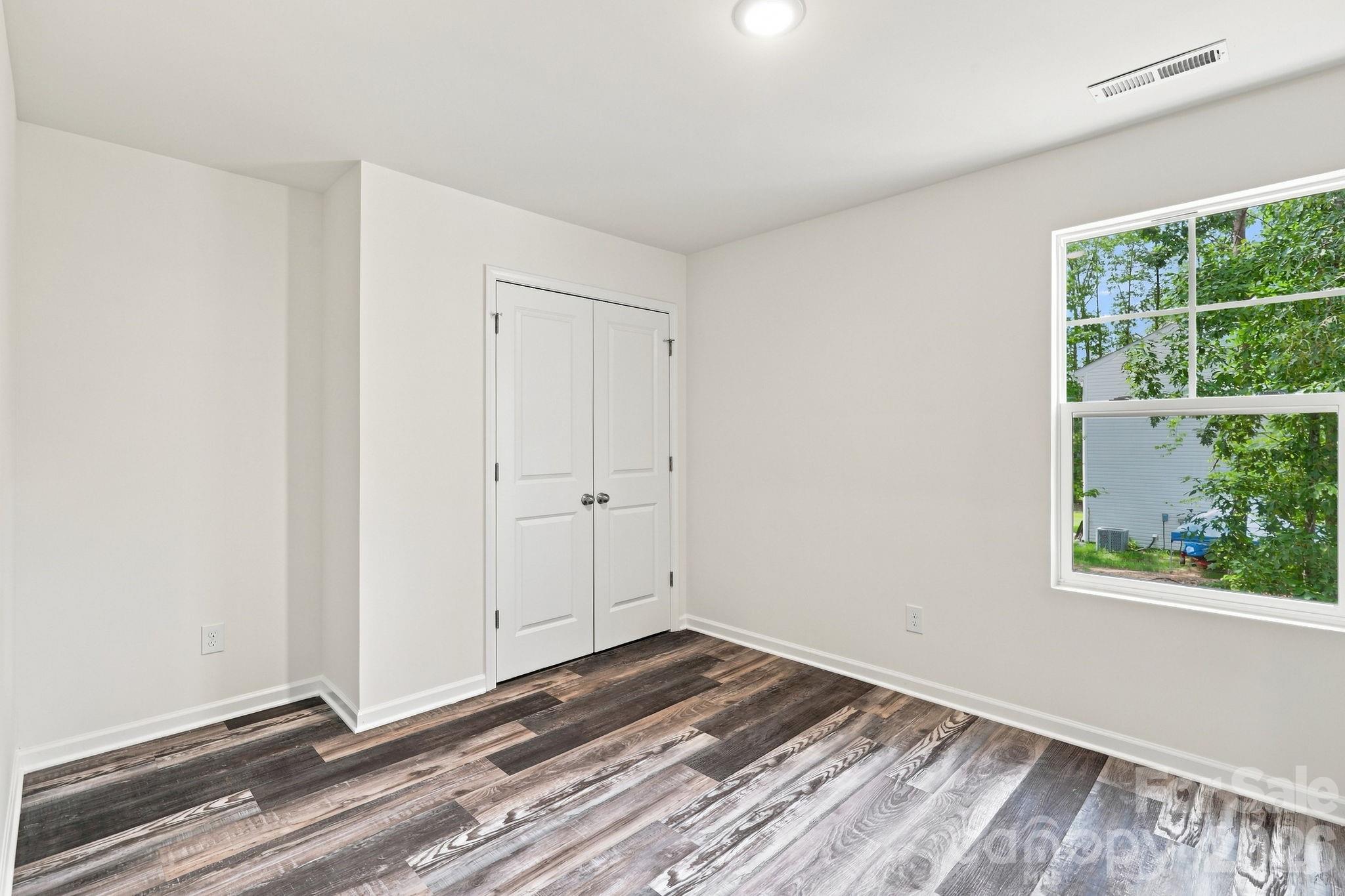 Bedroom - 837 Old Mountain Road, Statesville