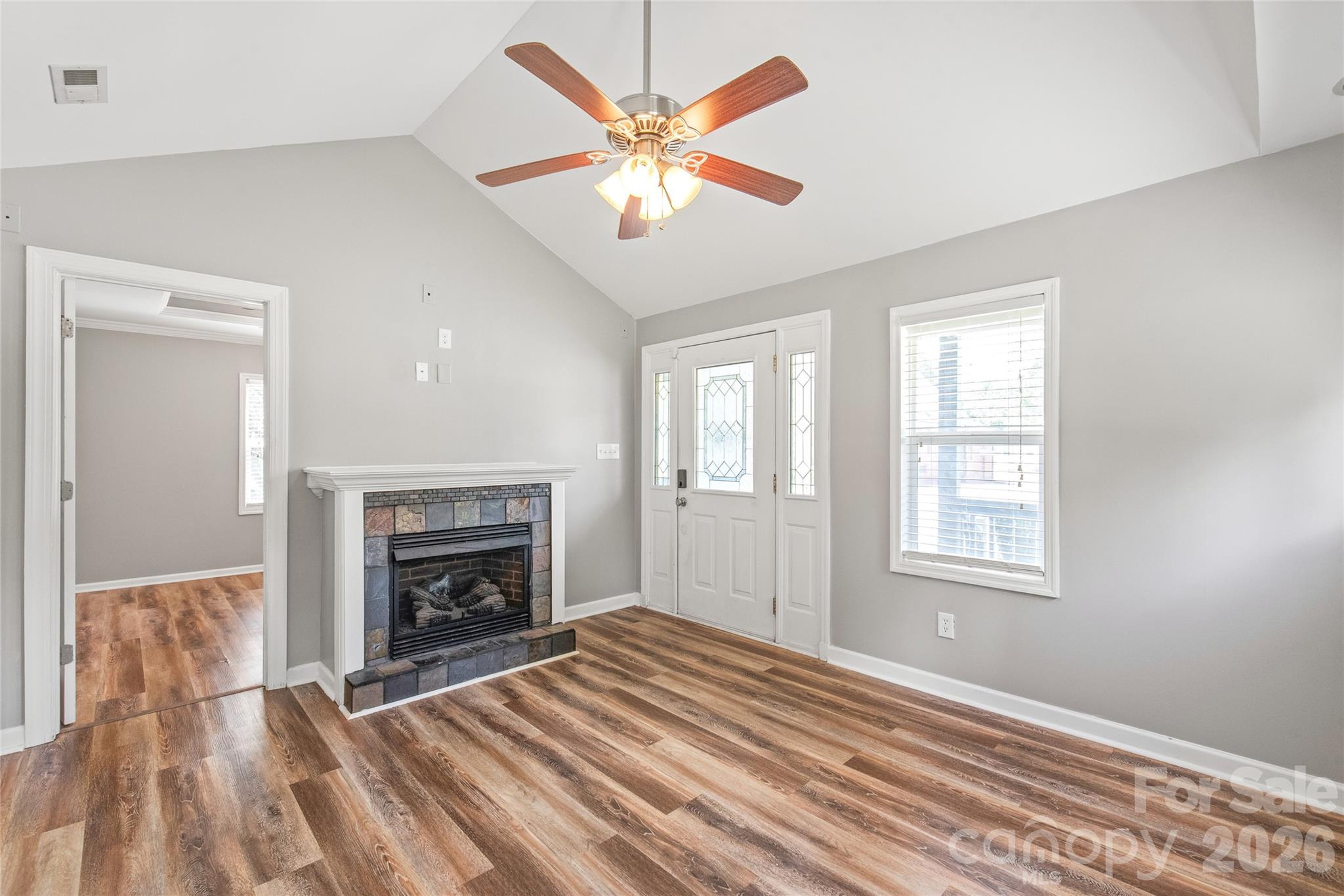 Single Family Residence at 712 Cauthen Street, Rock Hill, photo 3 of 23