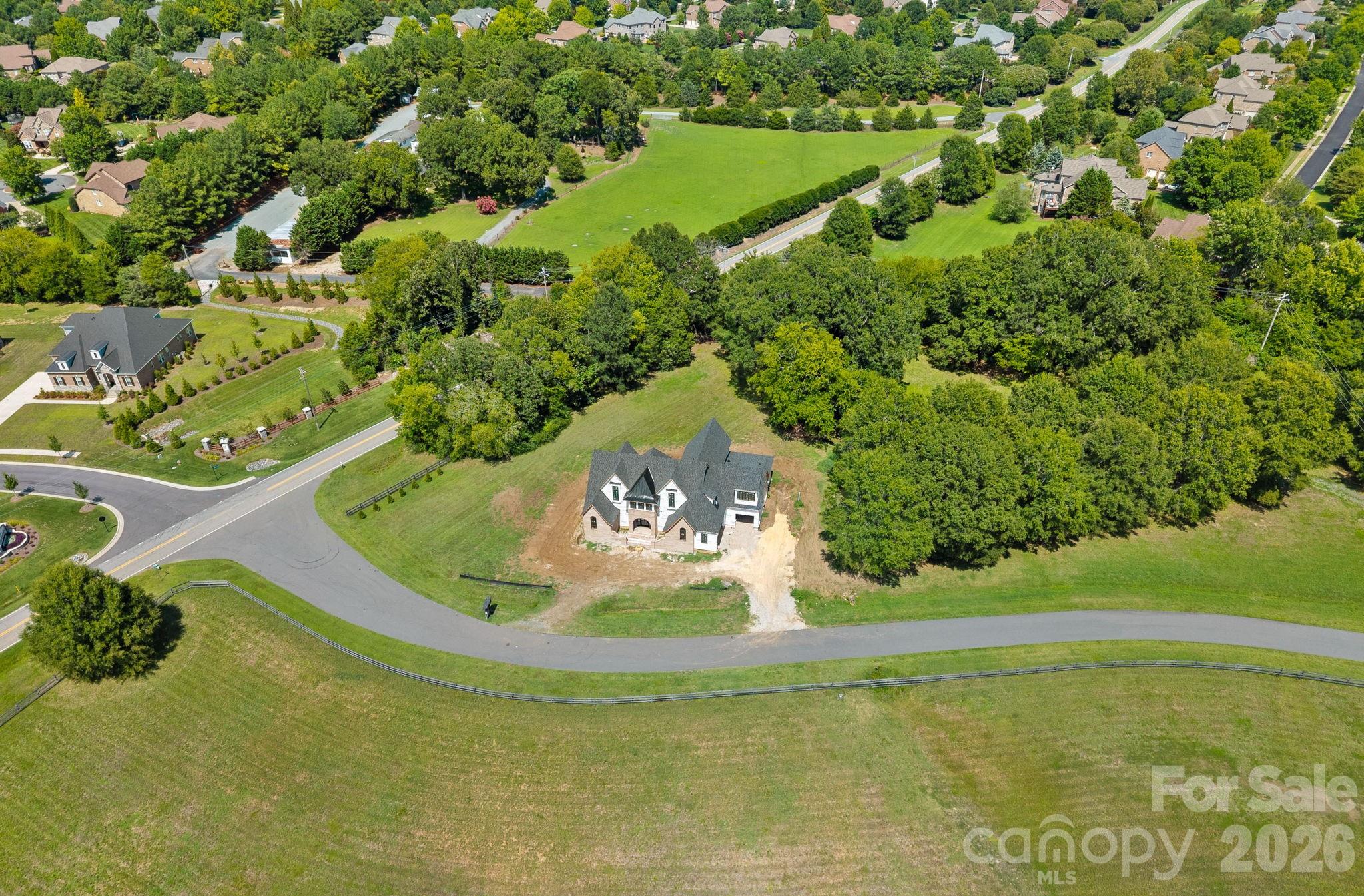 Single Family Residence at 1011 Helaina Court, Waxhaw, photo 19 of 23