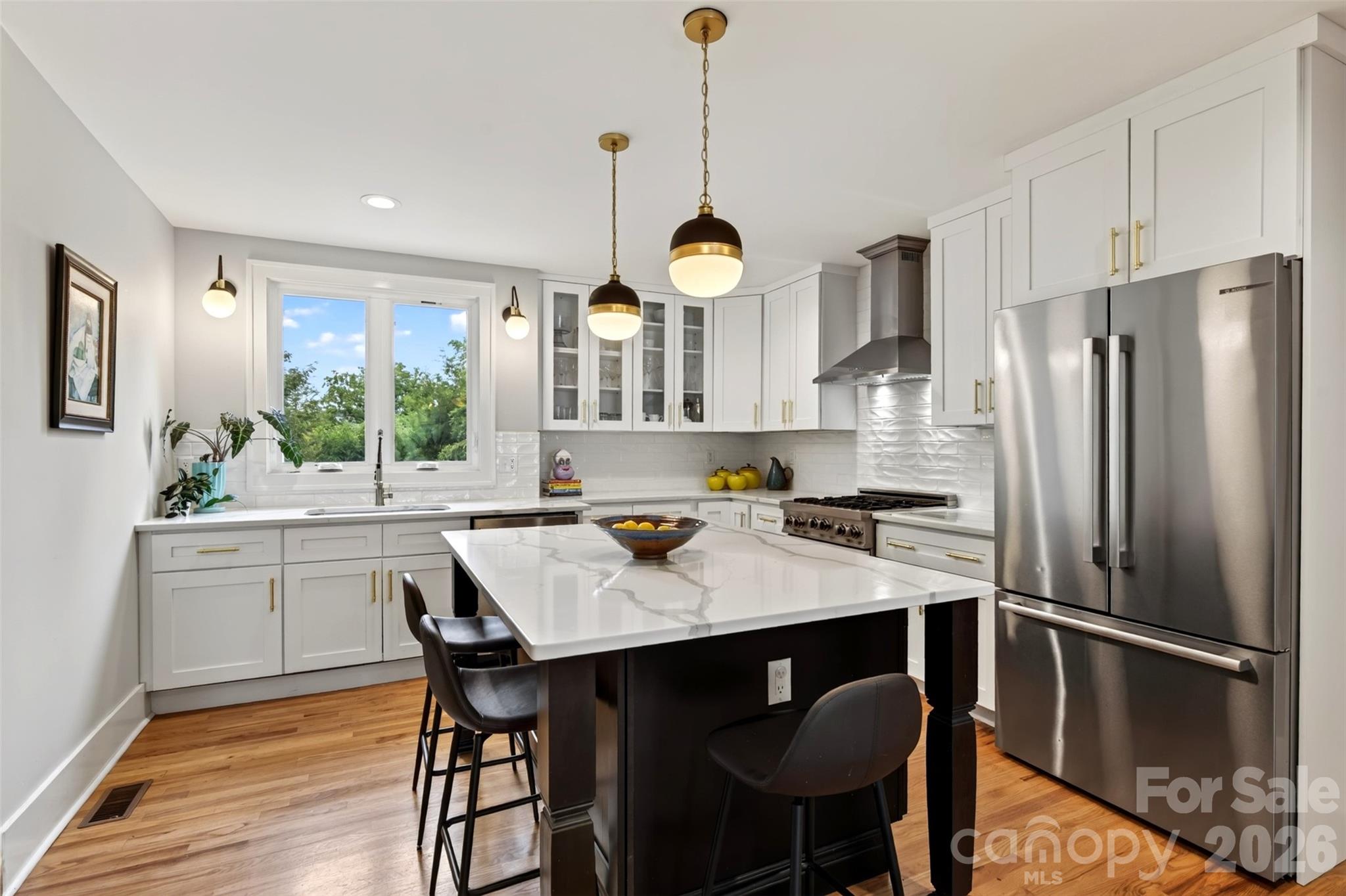 Kitchen area with large island - 55 Edgemont Road, Asheville