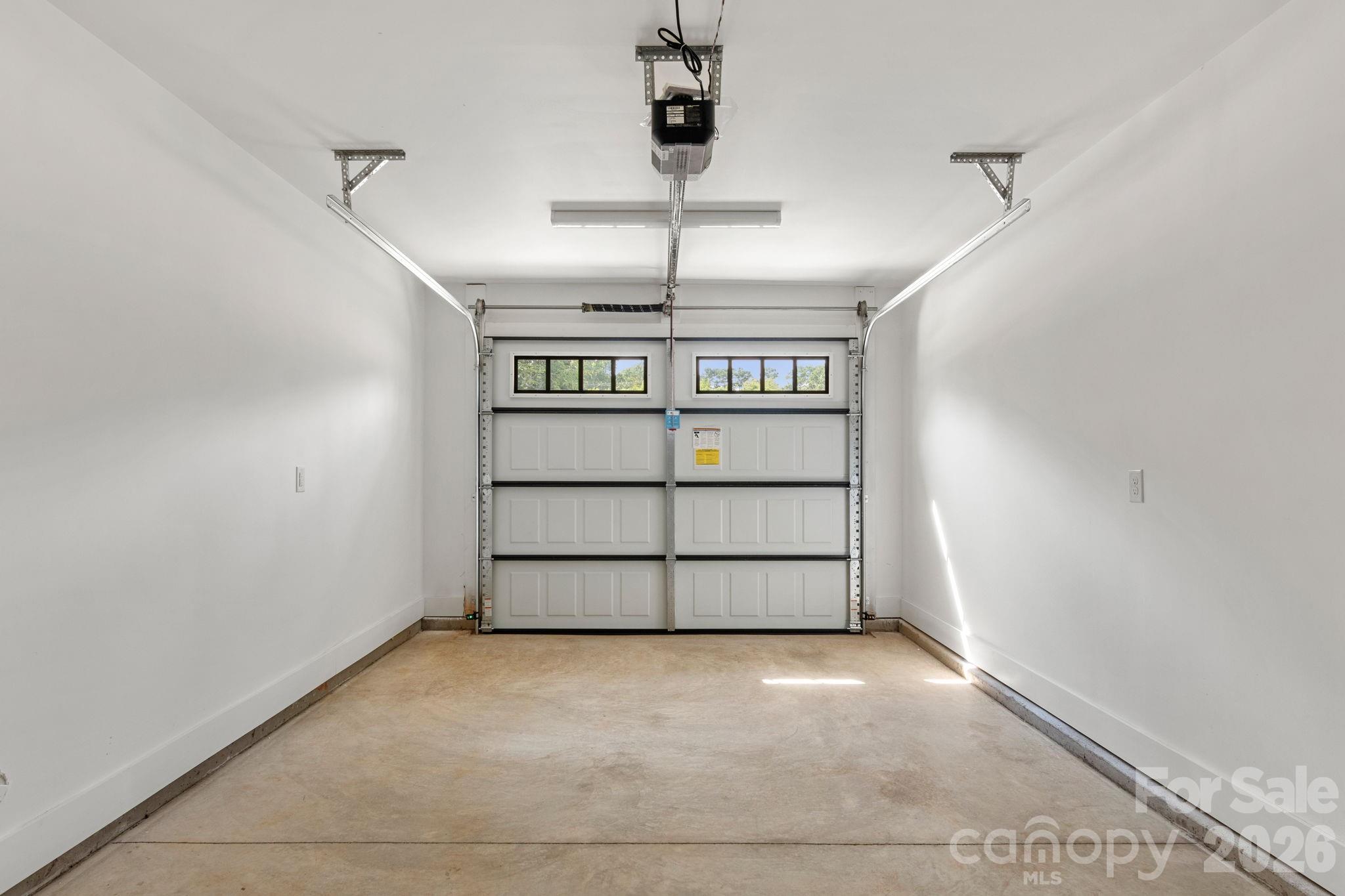 one car garage - 145 McCorkle Street, York