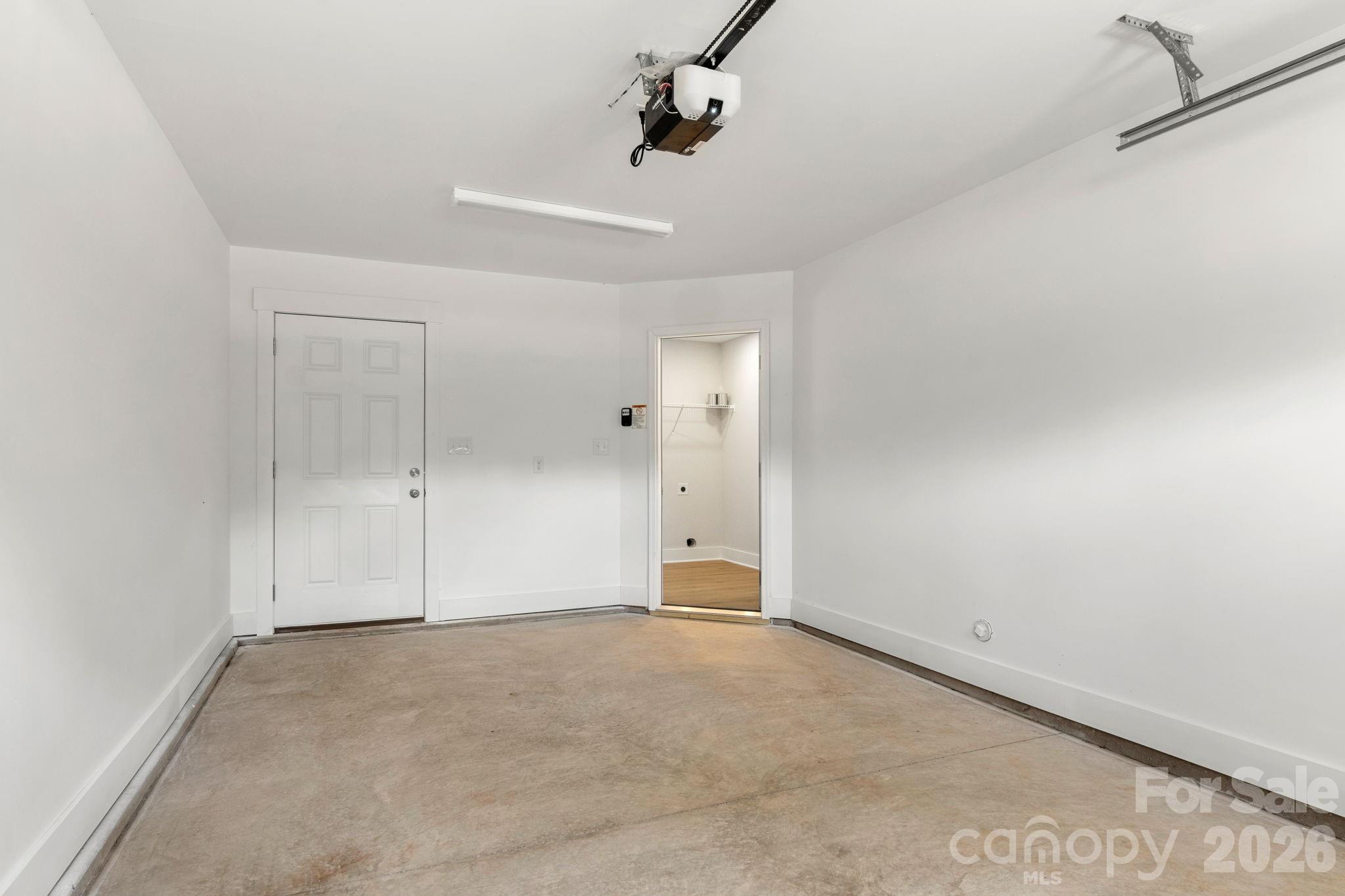 one car garage - 145 McCorkle Street, York