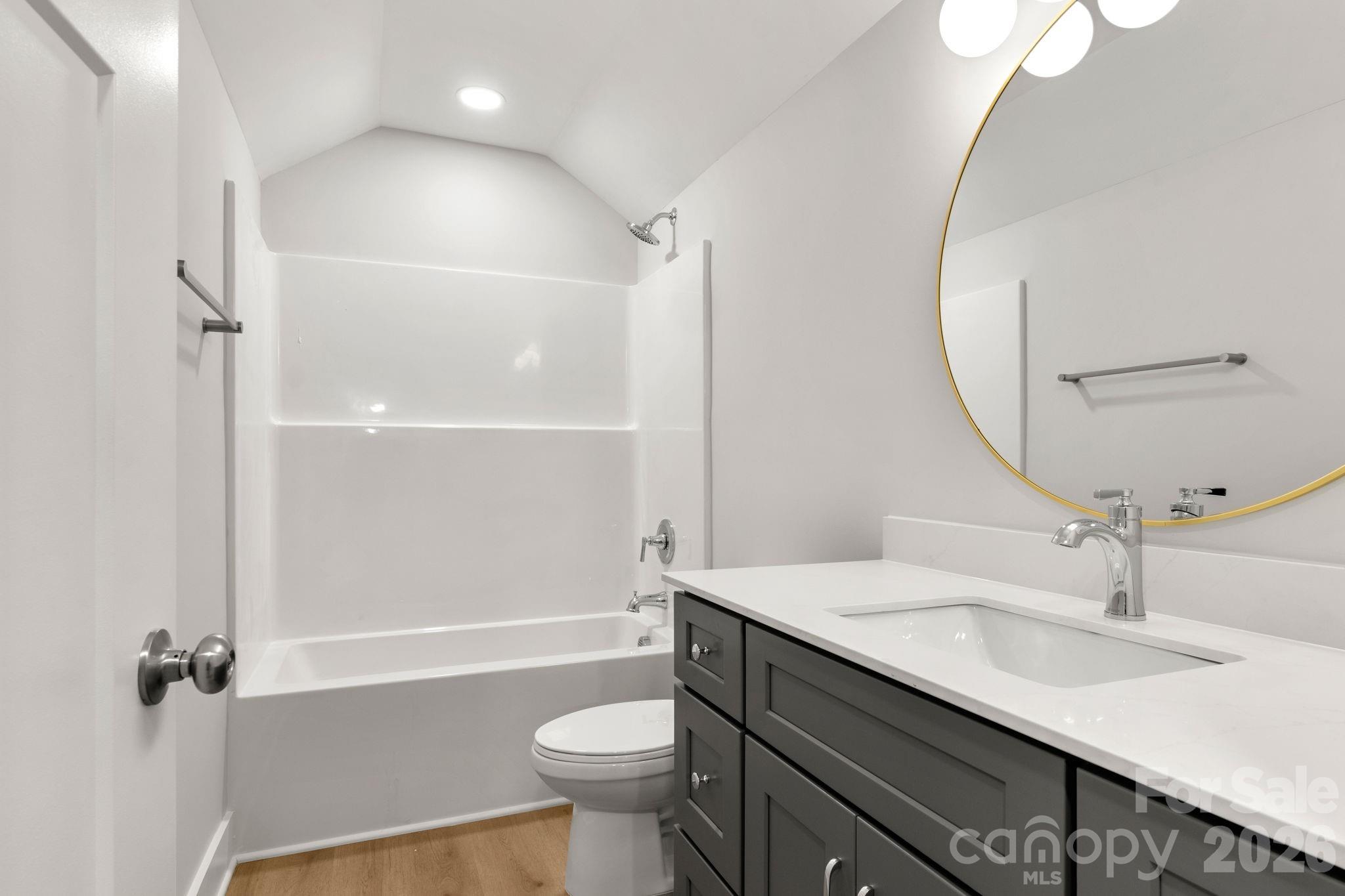 Secondary bathroom - 145 McCorkle Street, York
