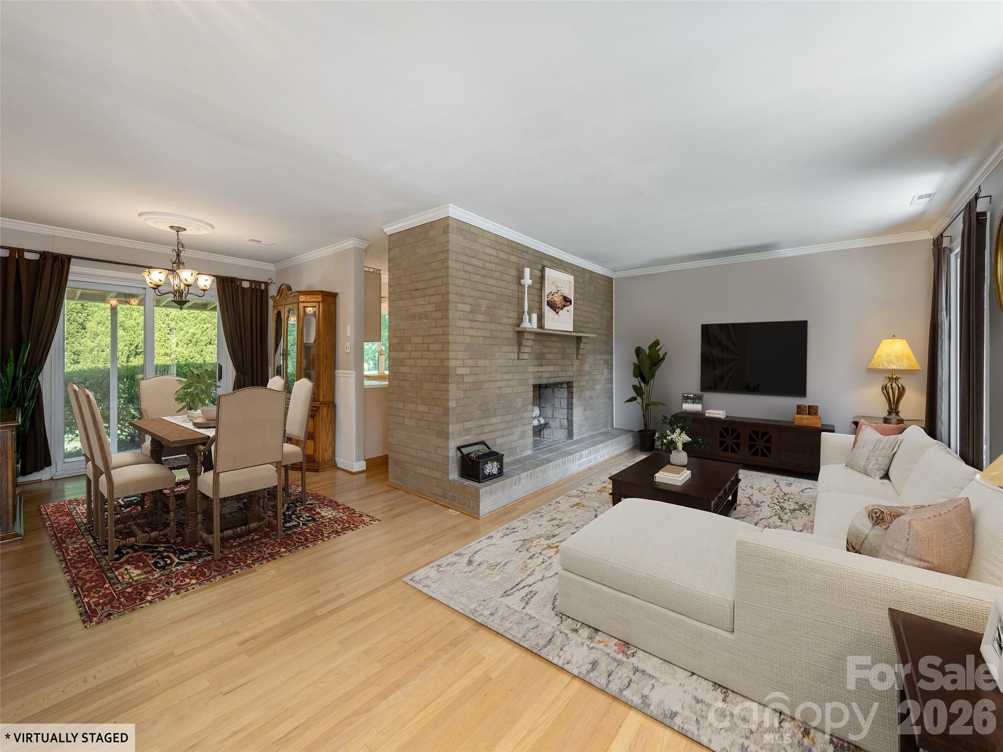 Single Family Residence at 303 Tree Haven Boulevard, Hendersonville, photo 10 of 33