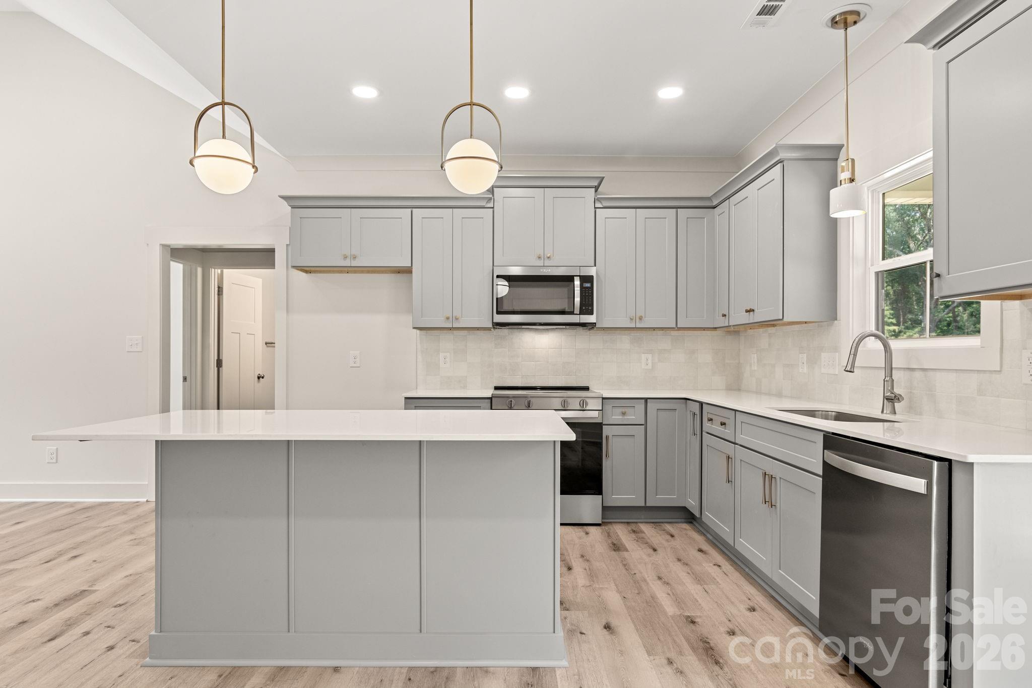 Single Family Residence at 151 McCorkle Street, York, photo 11 of 37