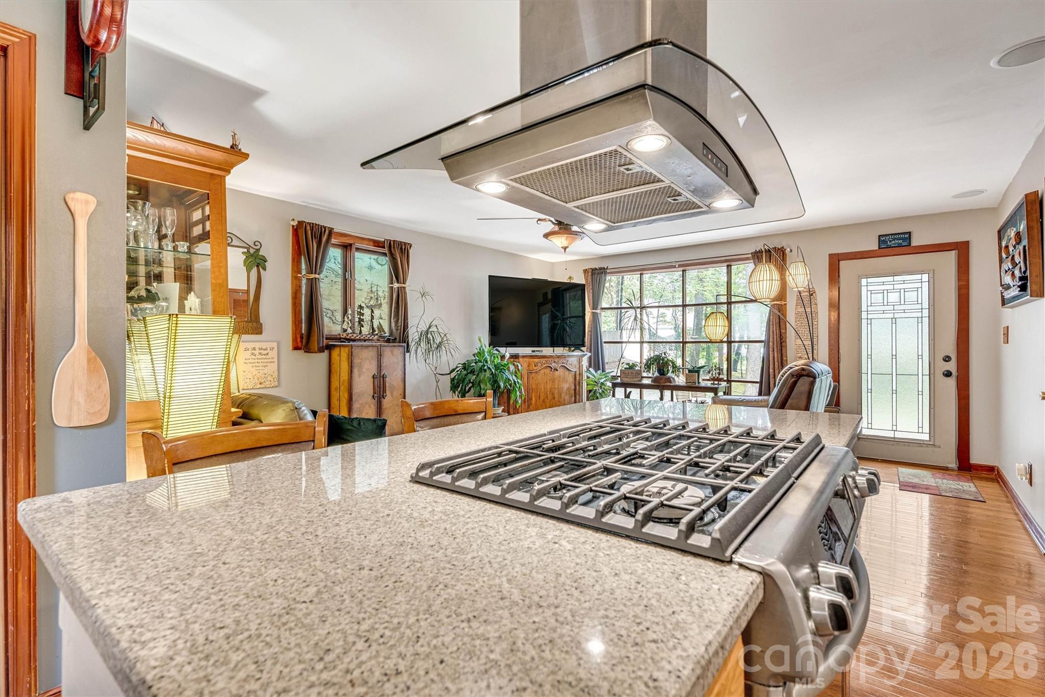 Gas range 7697 Katherine Drive - 7697 Katherine Drive, Denver