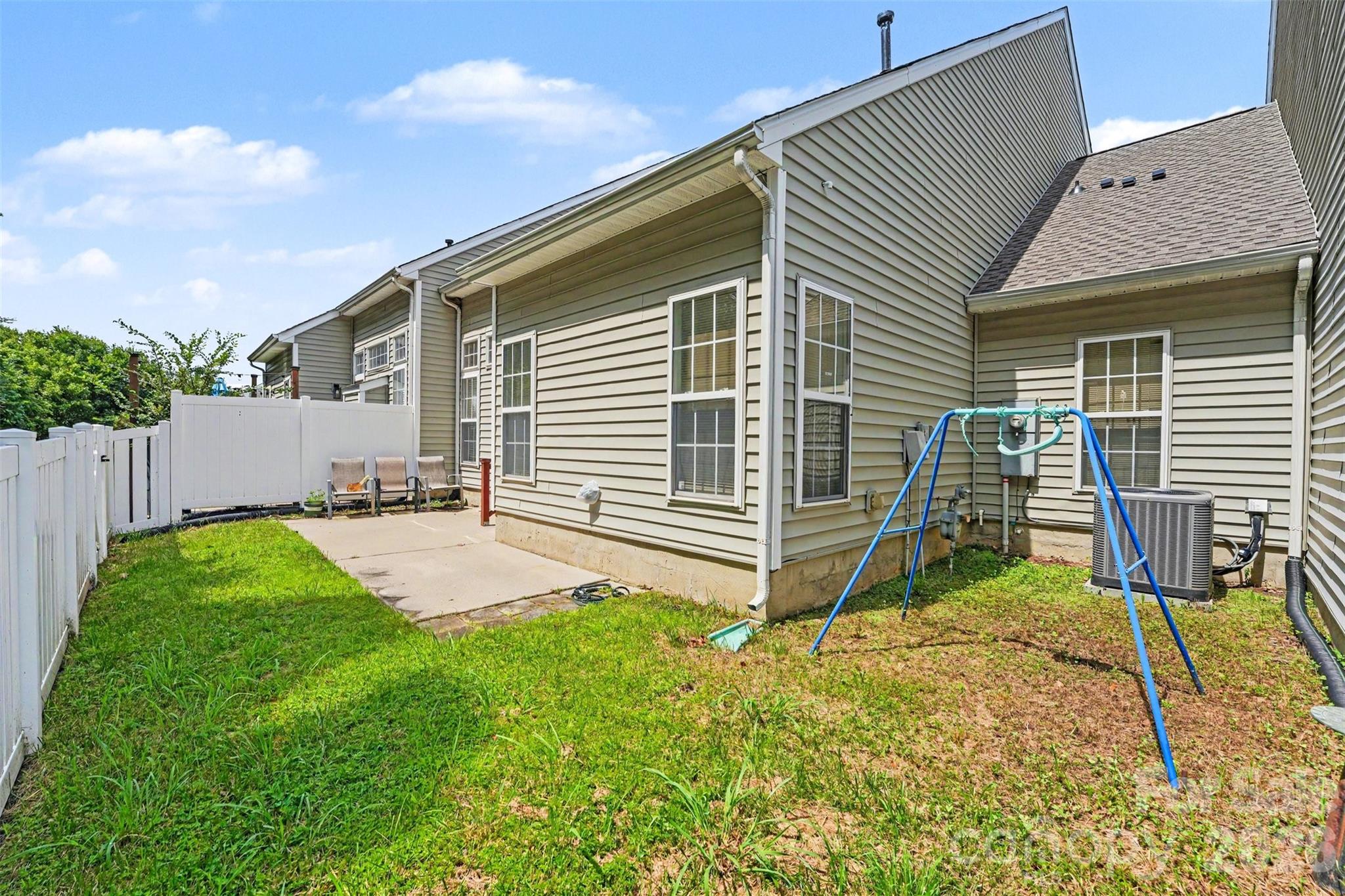 Townhouse at 9523 Shumacher Avenue NW, Concord, photo 29 of 31