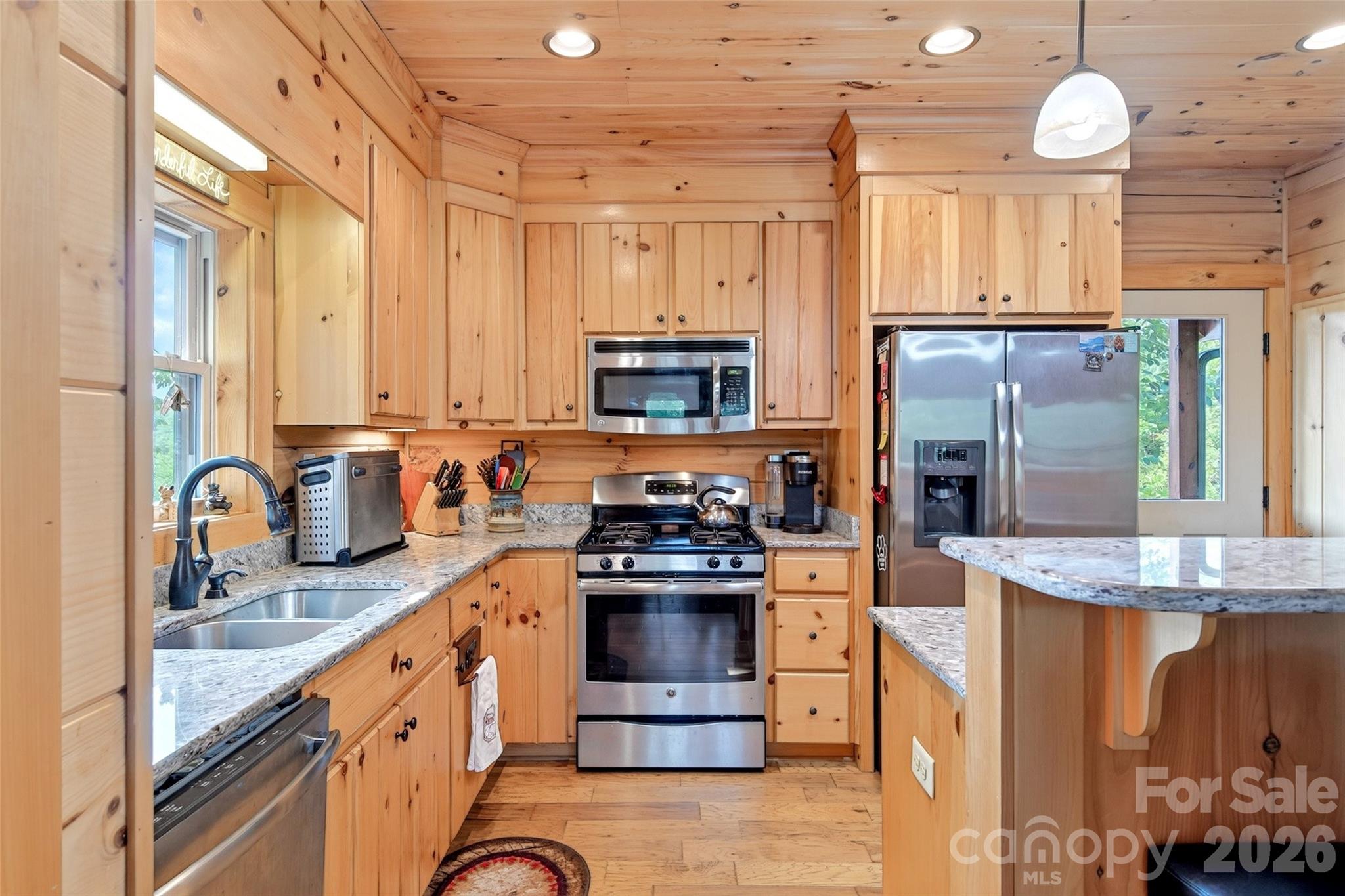 Single Family Residence at 96 Boysenberry Drive, Nebo, photo 17 of 48