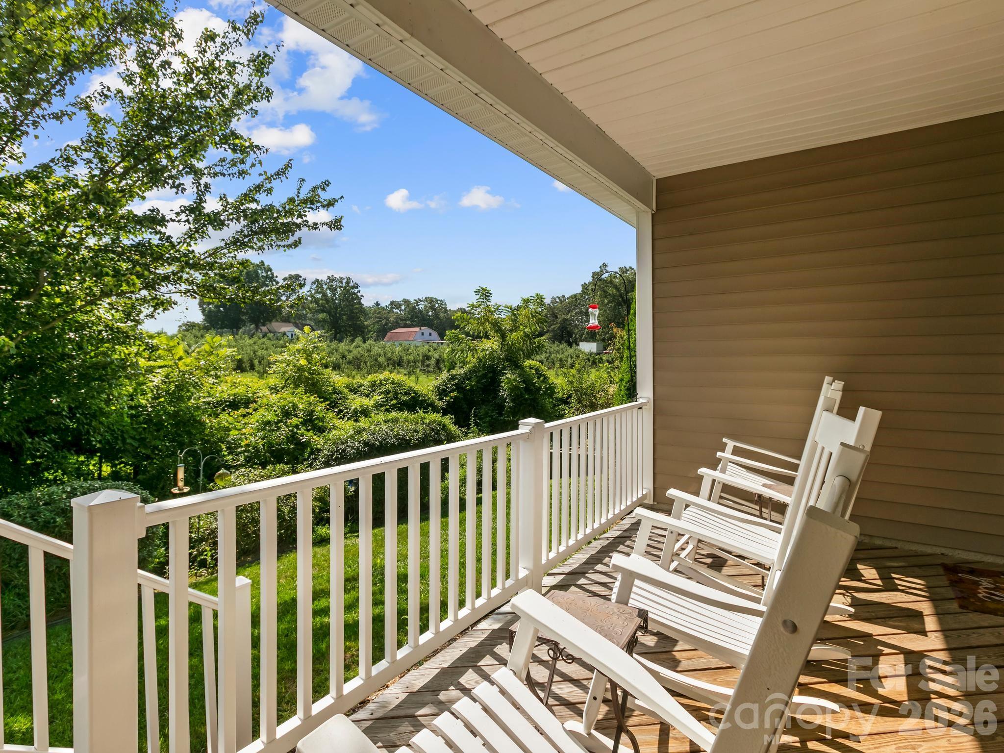 7 Eagle Creek Trail S