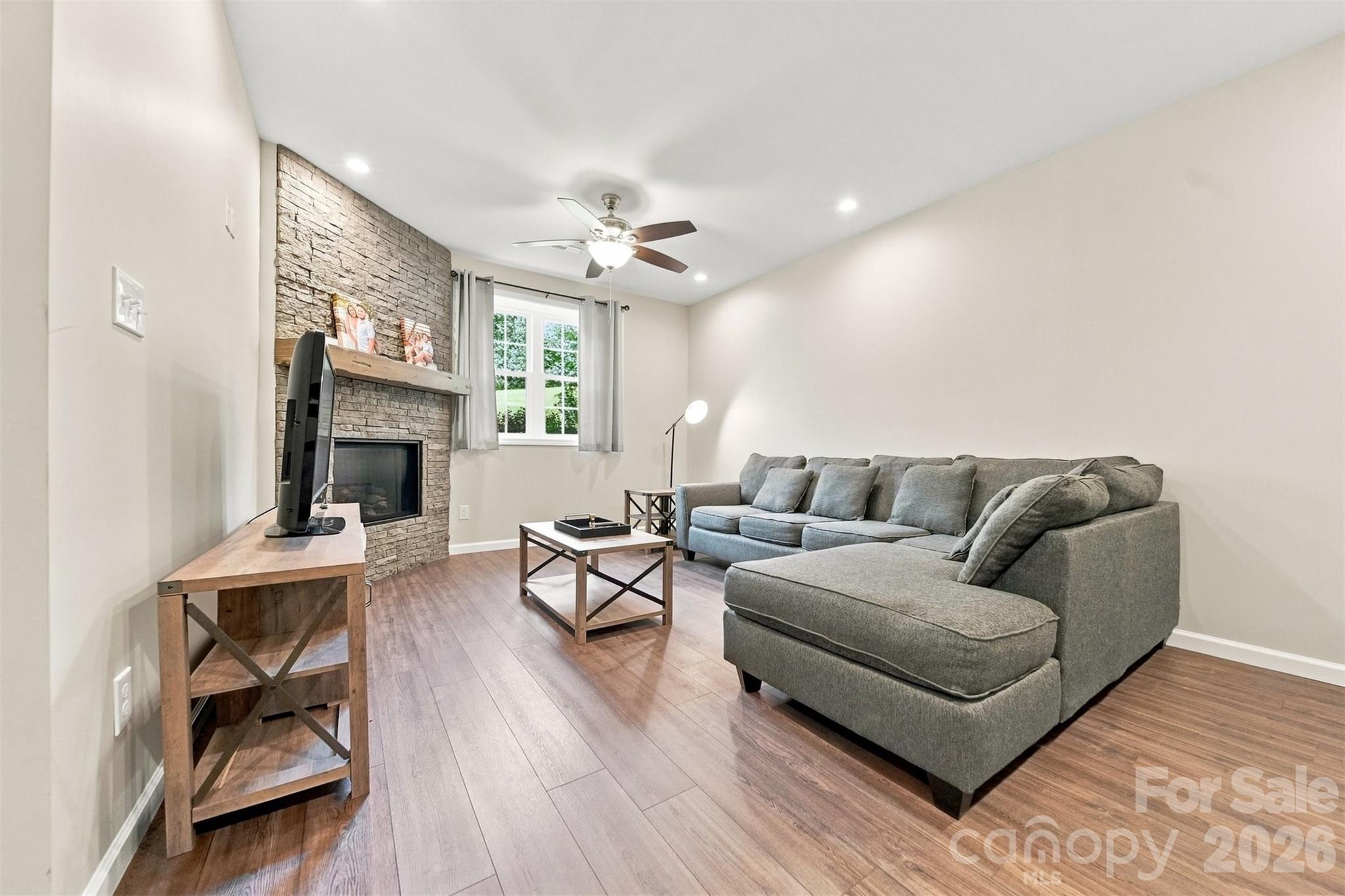 Single Family Residence at 2953 2nd Street Court NW, Hickory, photo 21 of 31