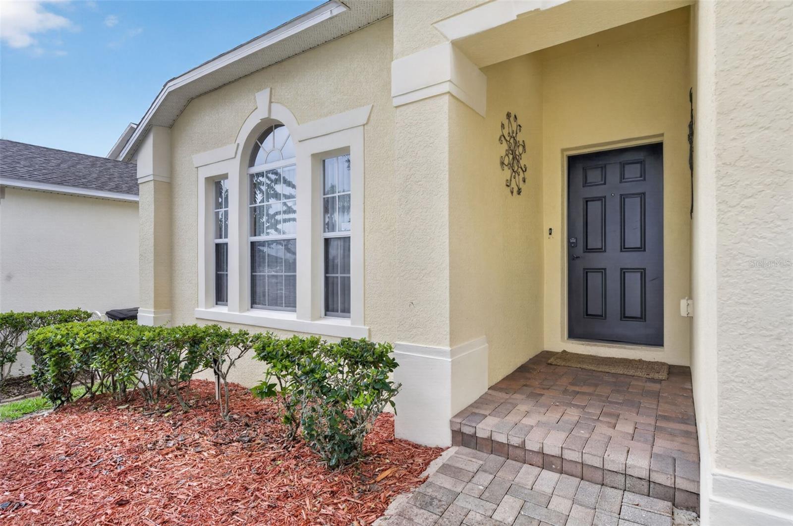 124 LANCASTER DR