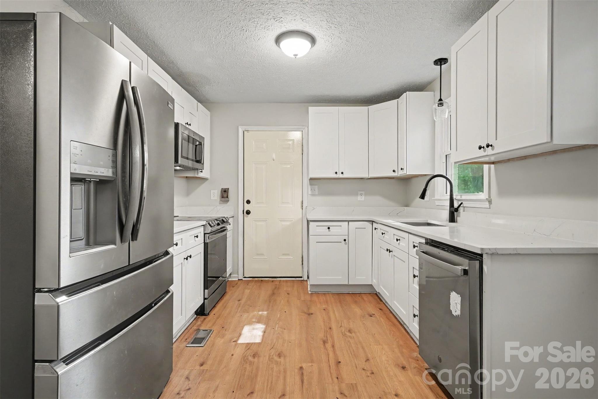 Single Family Residence at 1328 Newton Street, Shelby, photo 3 of 34