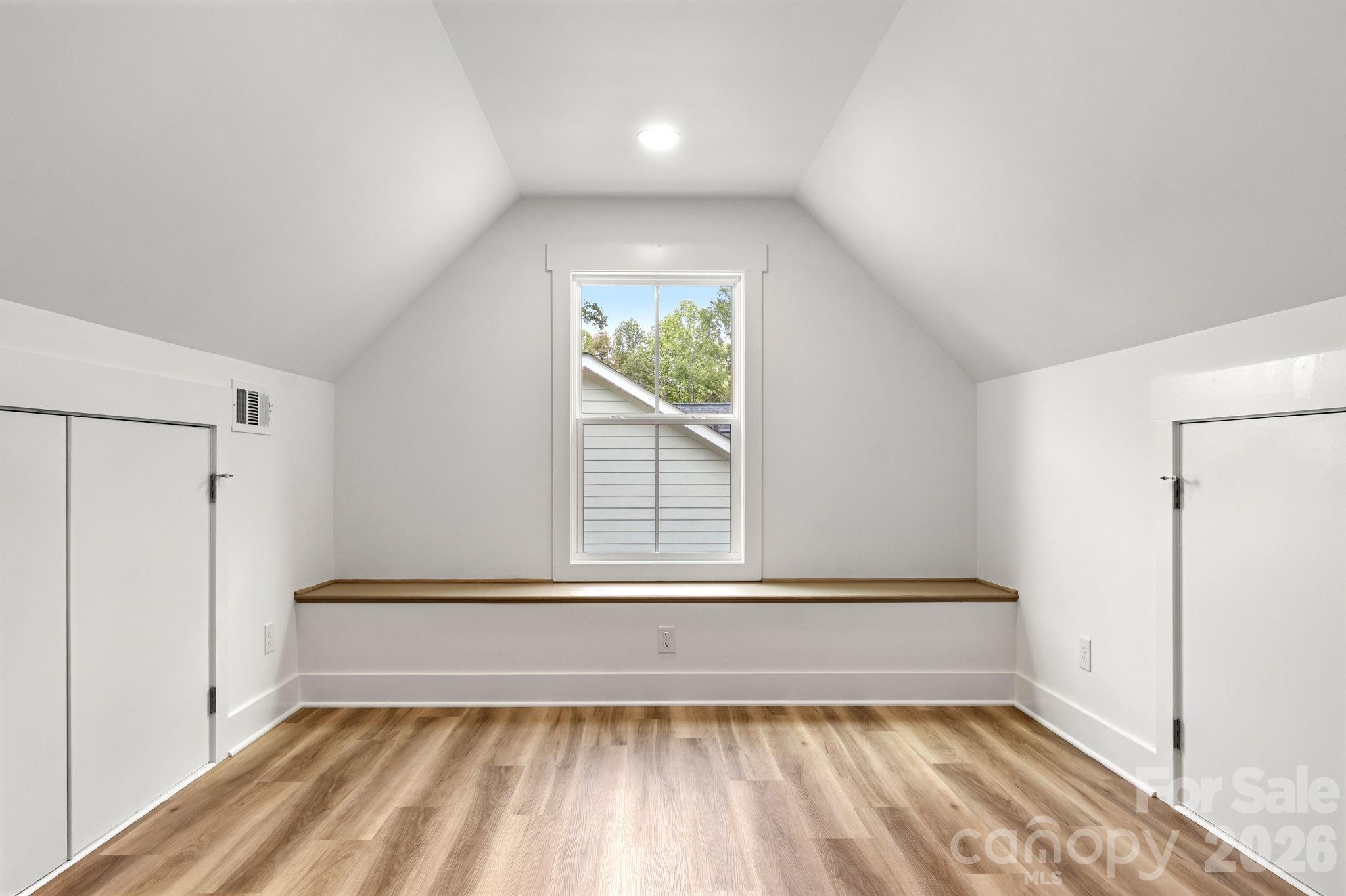 Bonus - 157 McCorkle Street, York